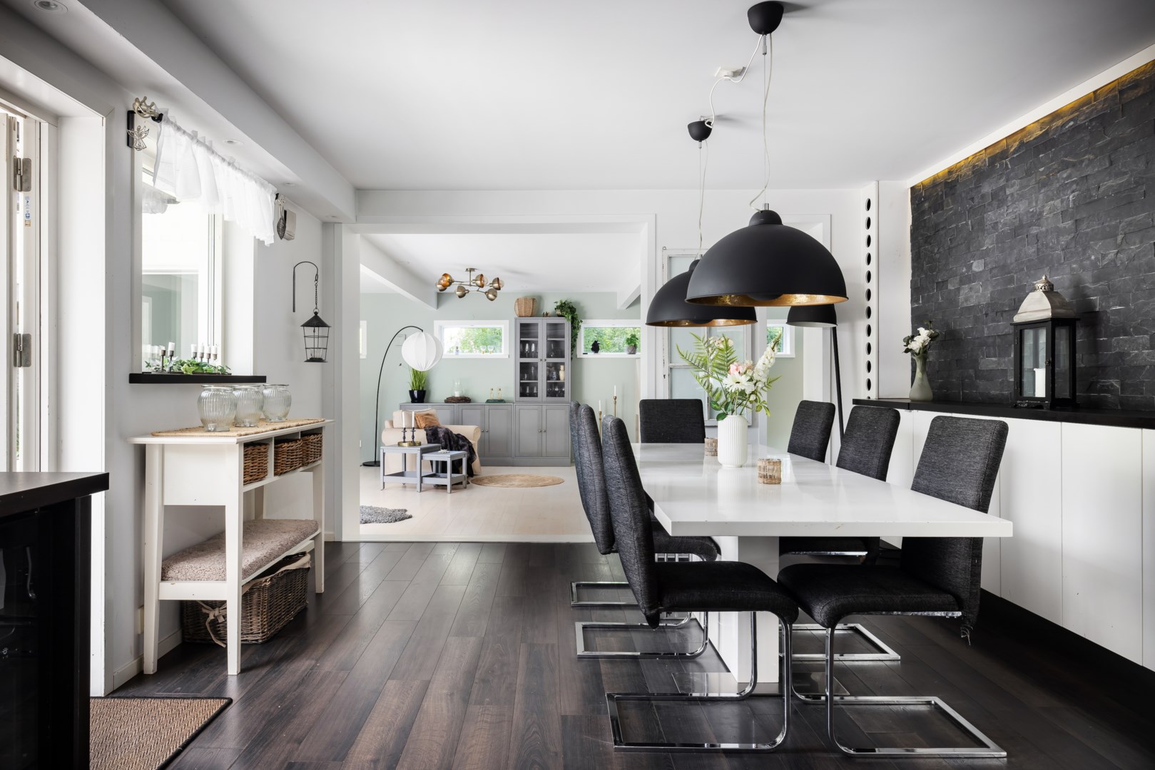 Bostadsbild från Kättingvägen 20, Såld i Södra kopparmora, Värmdö