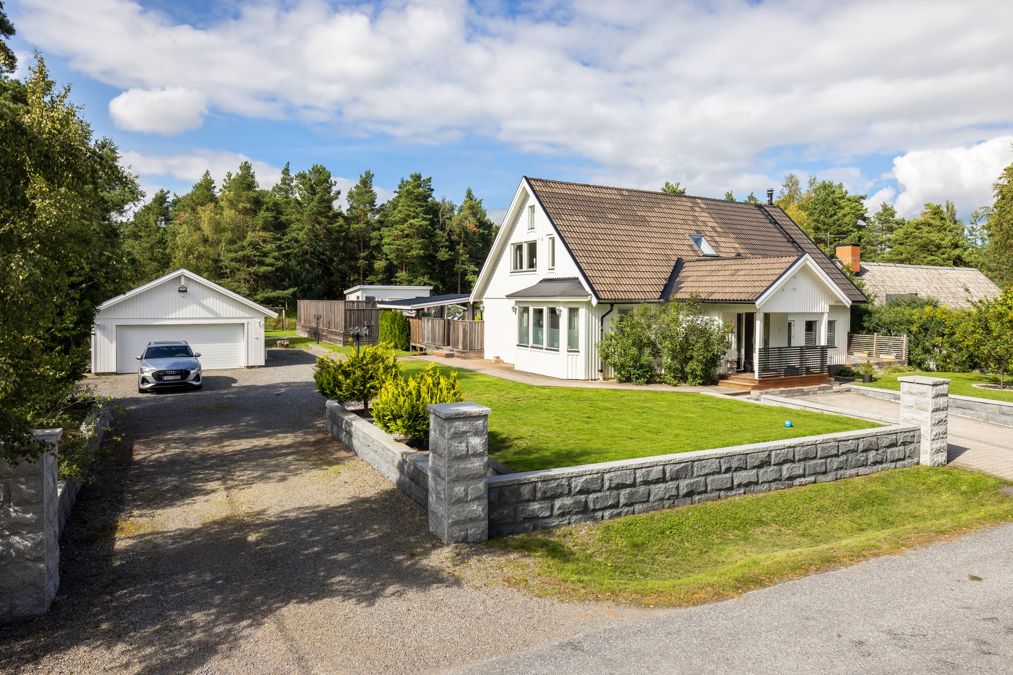 Bostadsbild från Kättingvägen 20, Såld i Södra kopparmora, Värmdö