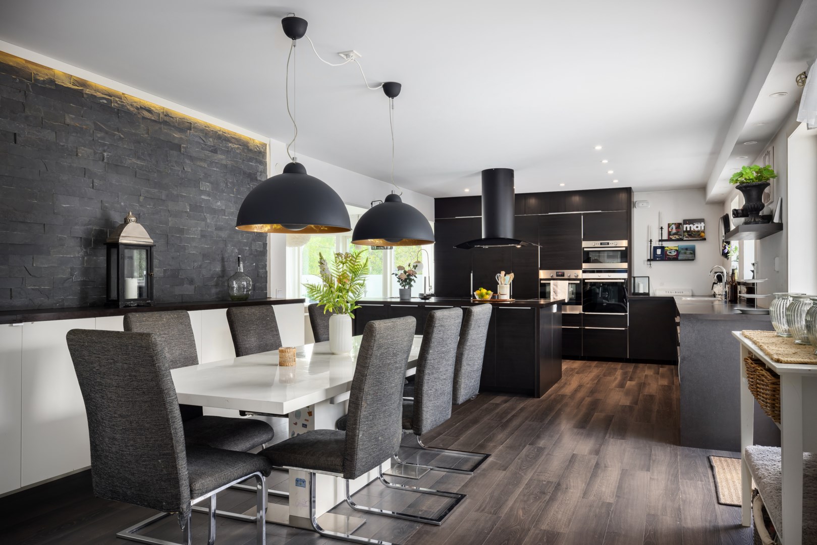 Bostadsbild från Kättingvägen 20, Såld i Södra kopparmora, Värmdö