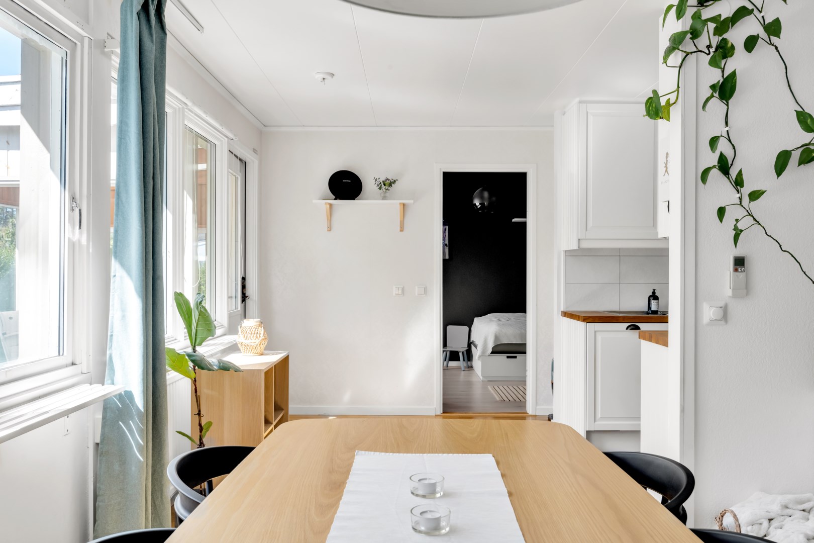 Bostadsbild från Arkitektvägen 60, Såld i Vänge, Uppsala