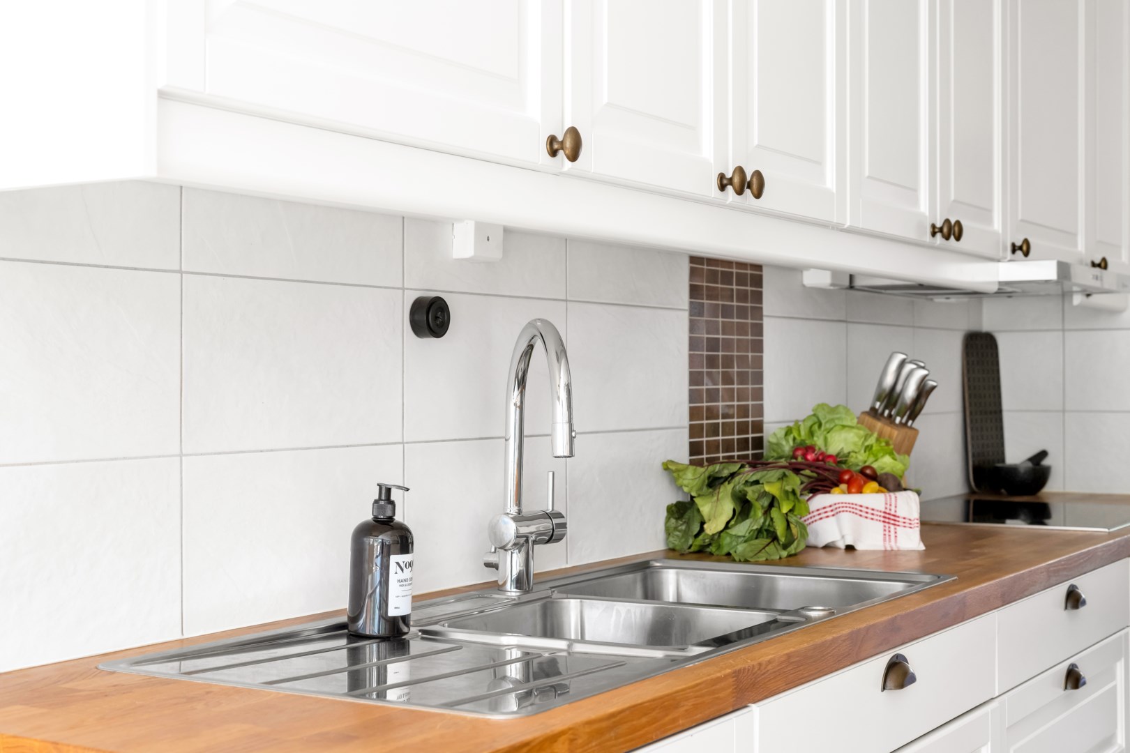 Bostadsbild från Arkitektvägen 60, Såld i Vänge, Uppsala