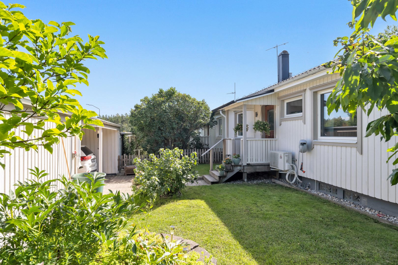 Bostadsbild från Arkitektvägen 60, Såld i Vänge, Uppsala