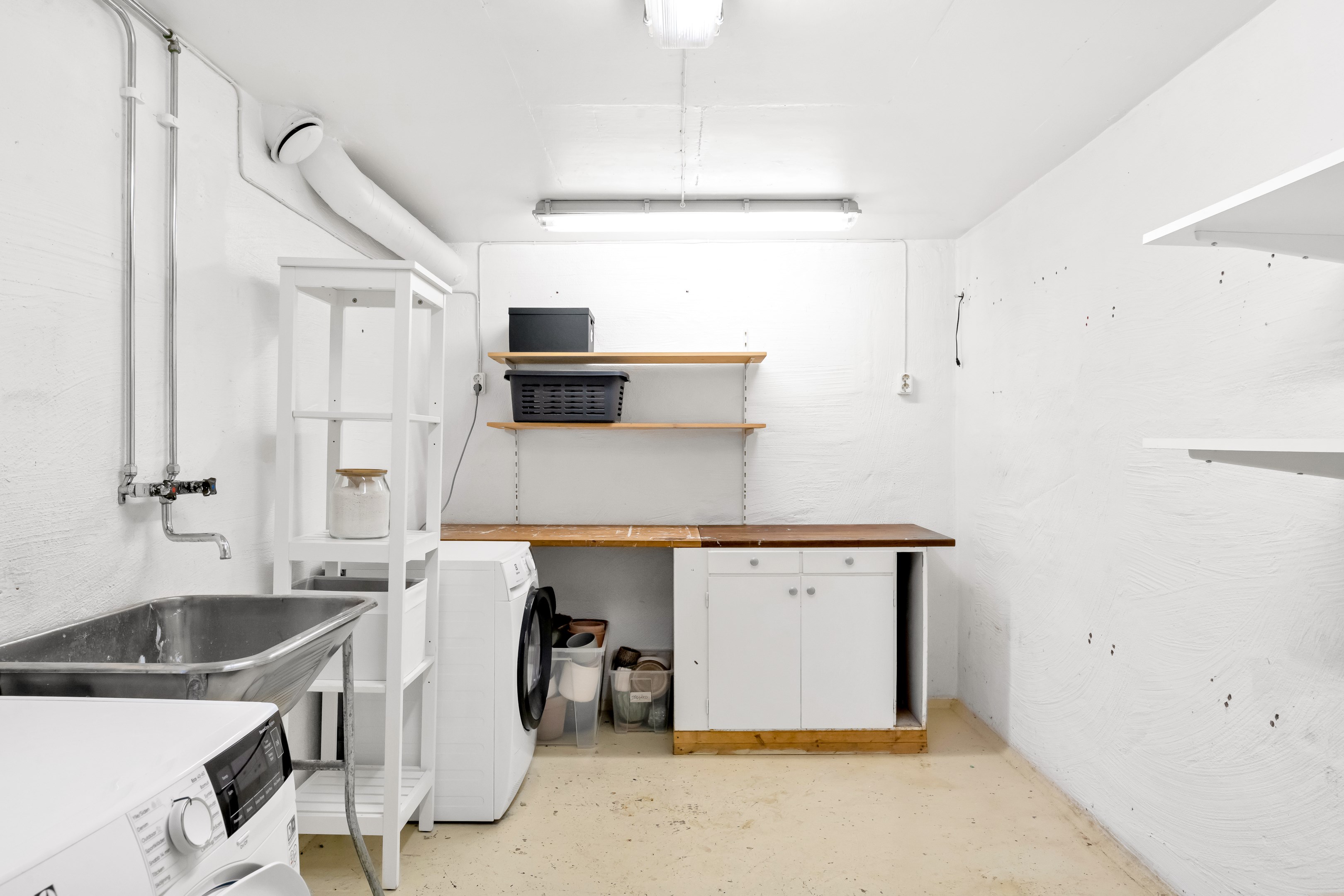 Bostadsbild från Arkitektvägen 60, Såld i Vänge, Uppsala