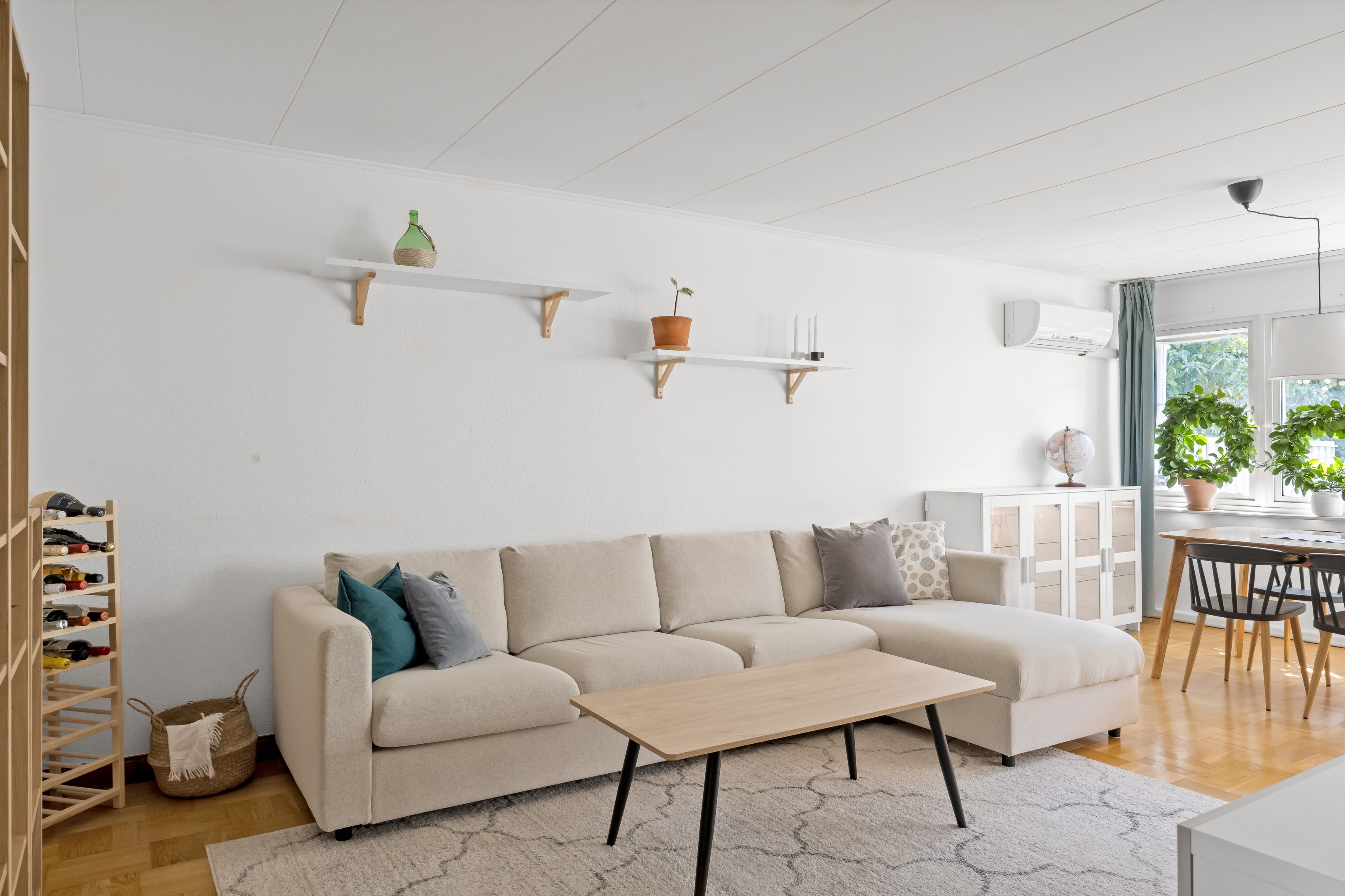 Bostadsbild från Arkitektvägen 60, Såld i Vänge, Uppsala