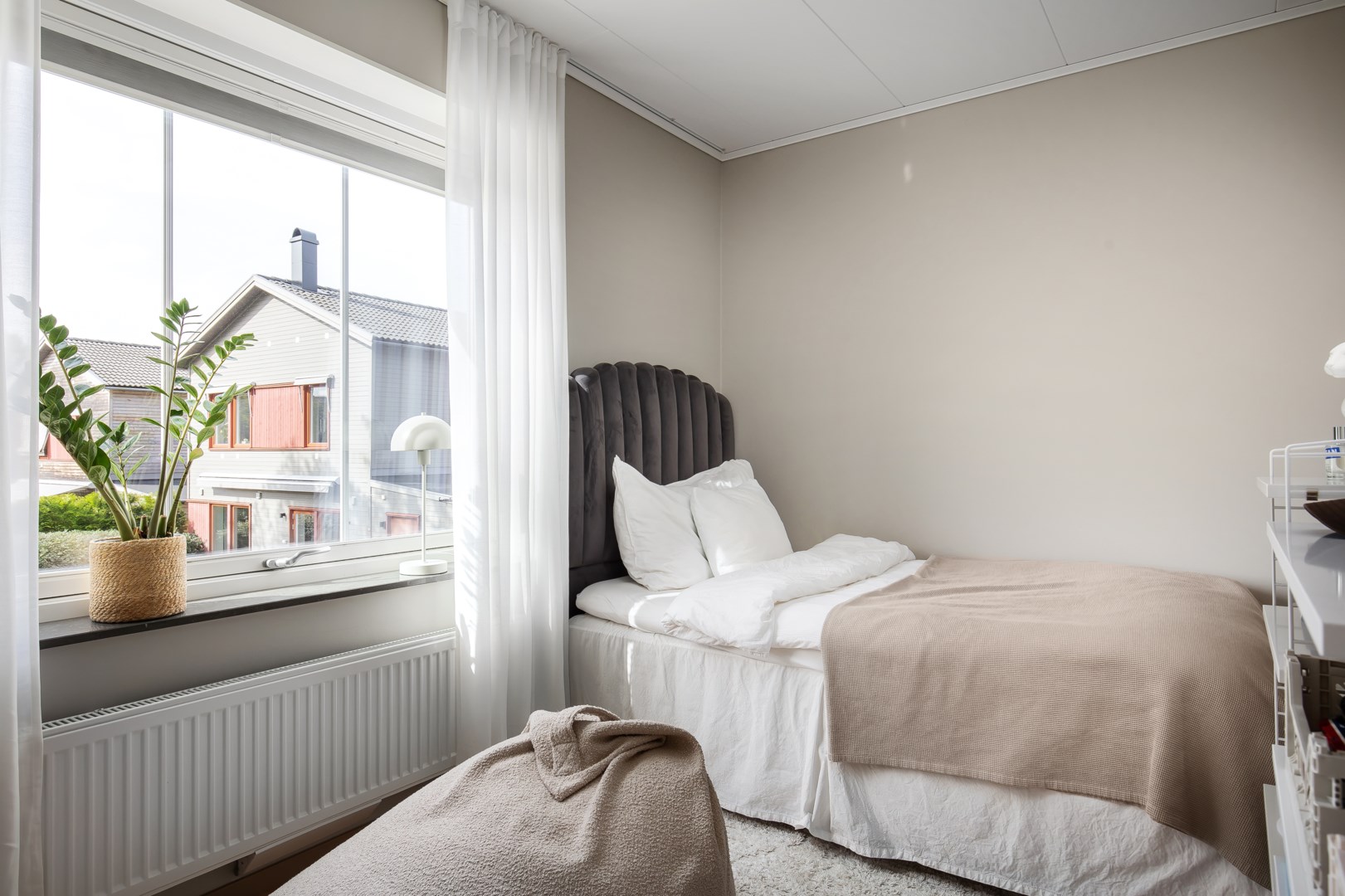 Bostadsbild från Dansbanevägen 11, Såld i Tollare, Nacka