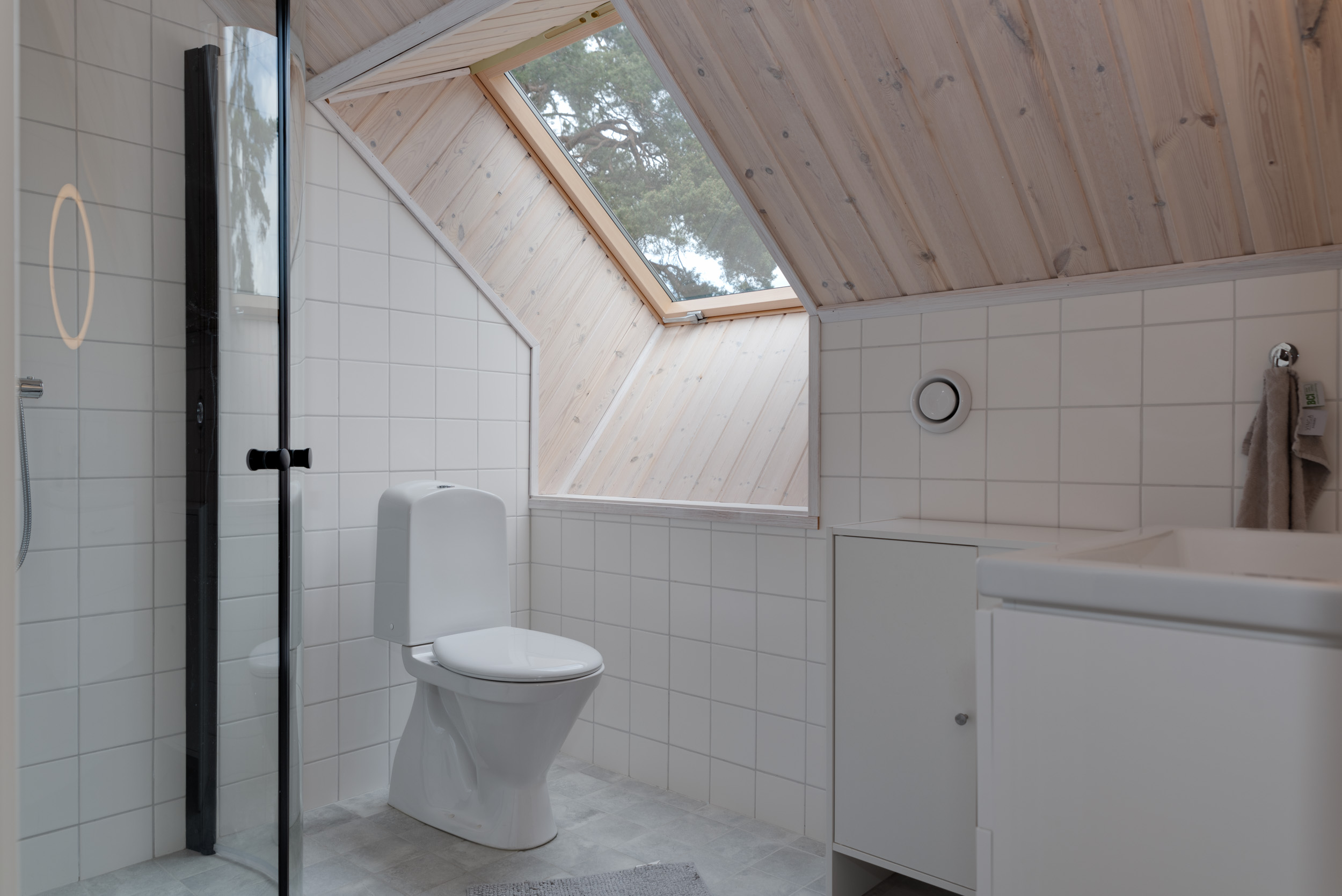 Bostadsbild från Harakers byväg 17, Såld i , Västerås