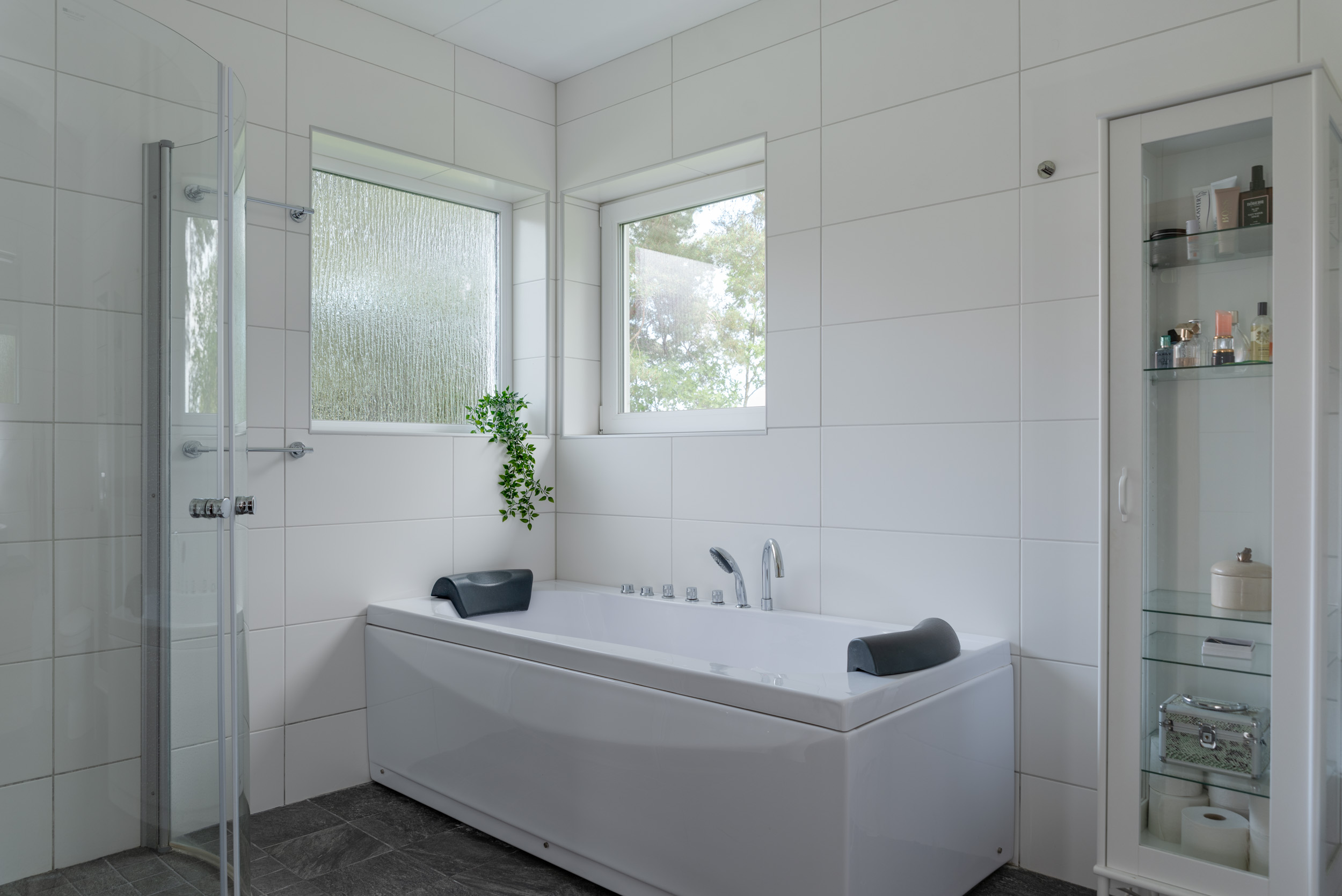 Bostadsbild från Harakers byväg 17, Såld i , Västerås