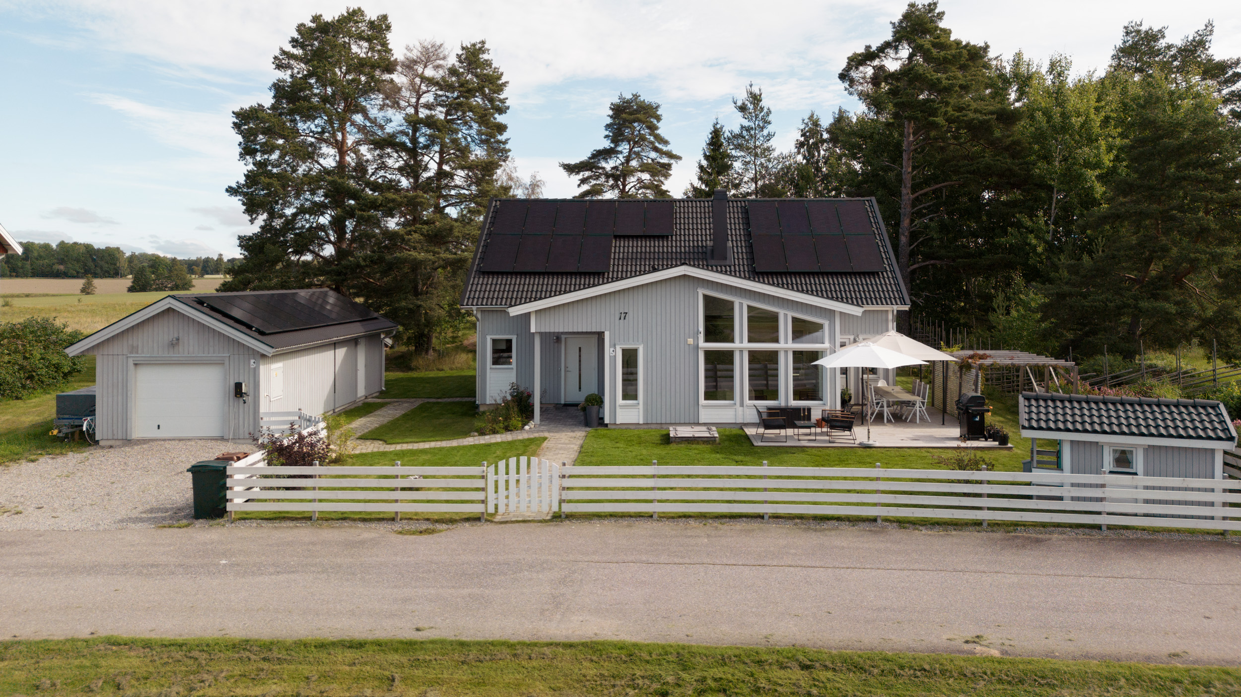 Bostadsbild från Harakers byväg 17, Såld i , Västerås