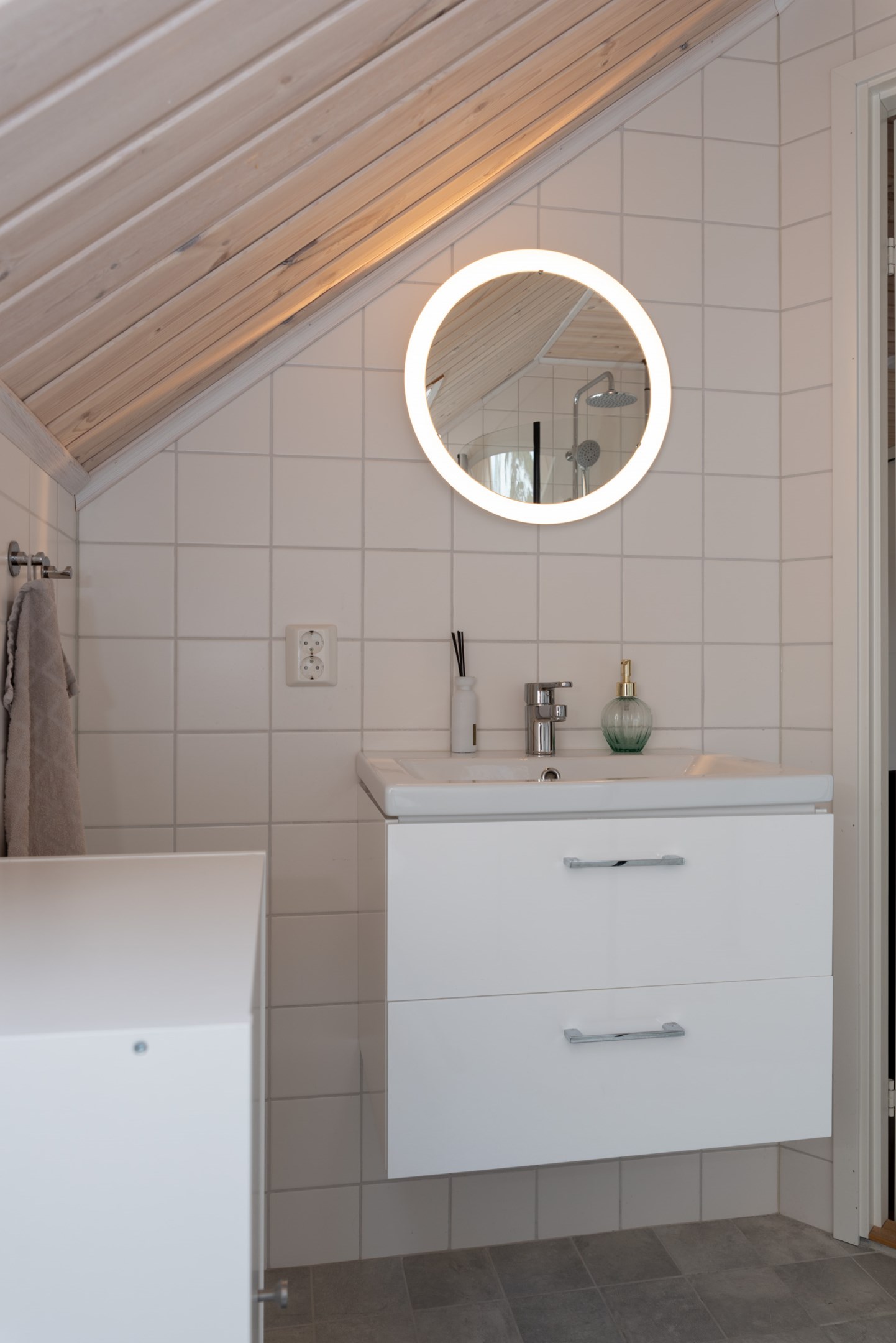 Bostadsbild från Harakers byväg 17, Såld i , Västerås