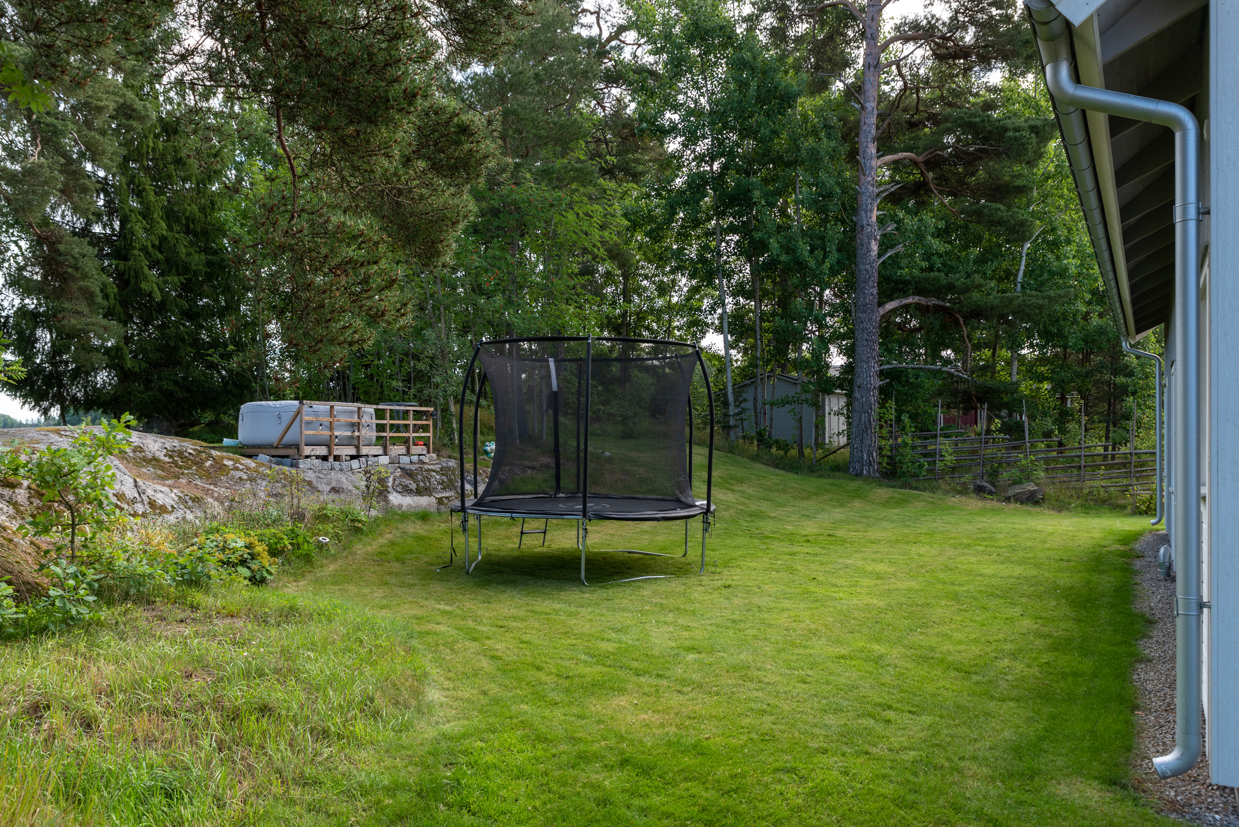 Bostadsbild från Harakers byväg 17, Såld i , Västerås