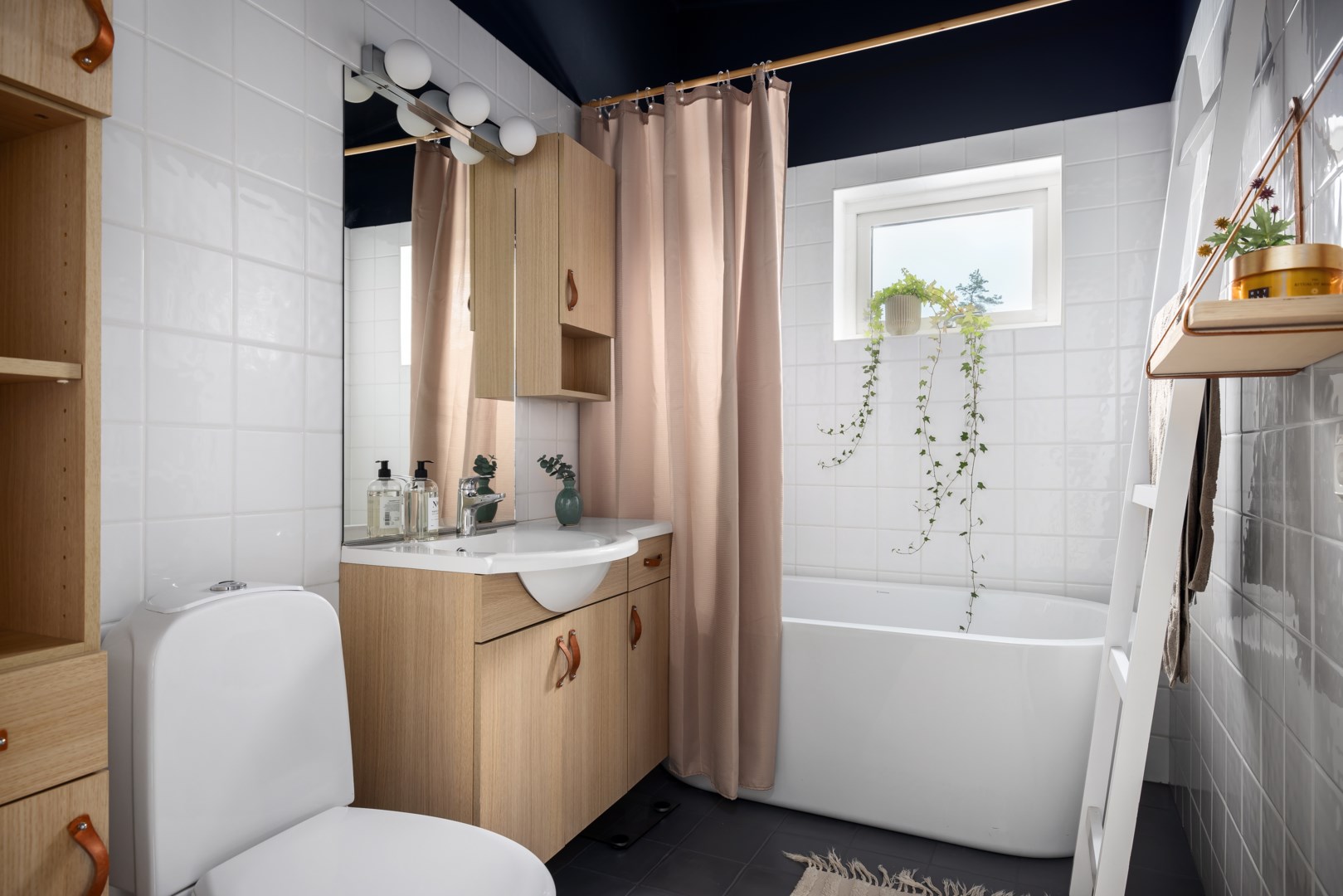 Bostadsbild från Diabasvägen 2, Såld i Lännersta, Nacka