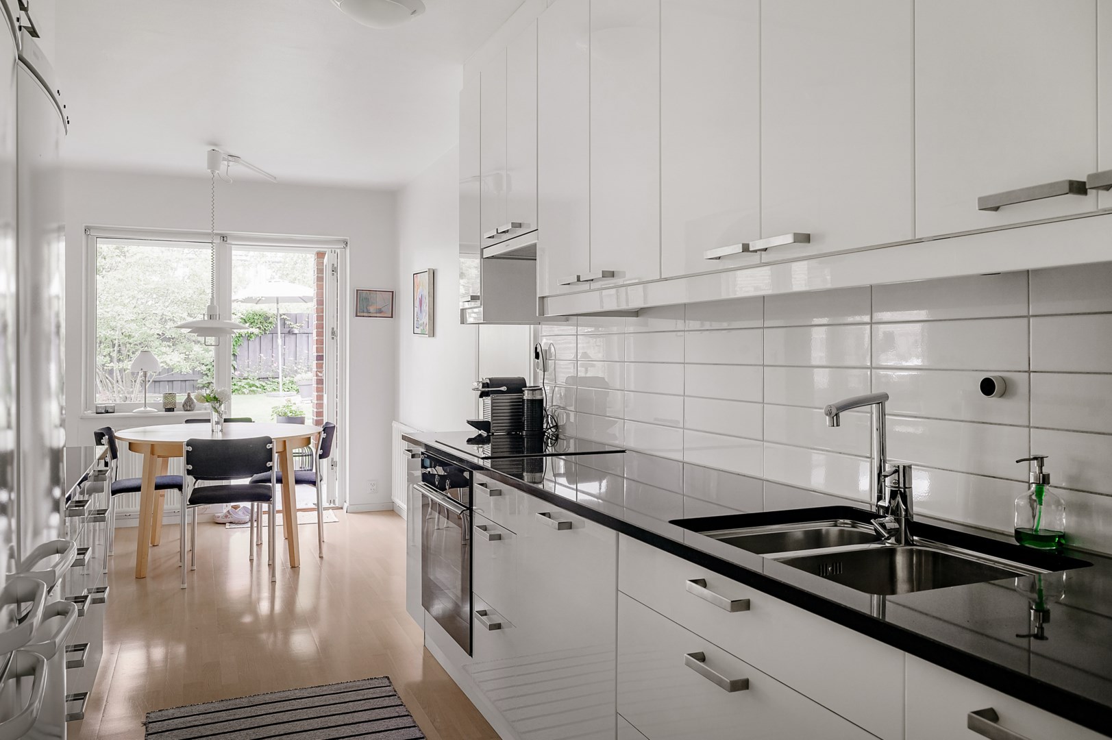 Bostadsbild från Solstigen 51, Såld i Skuru, Nacka