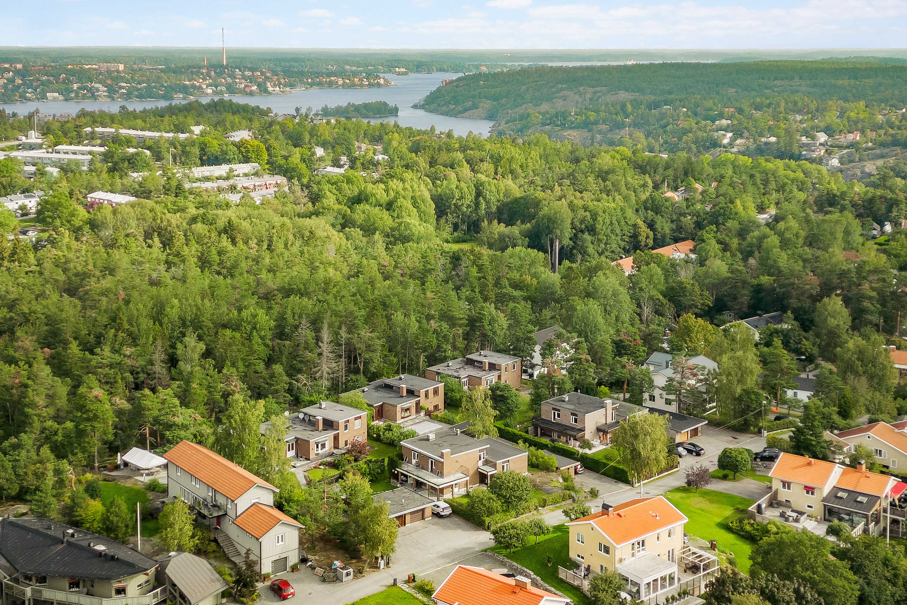 Bostadsbild från Solstigen 51, Såld i Skuru, Nacka