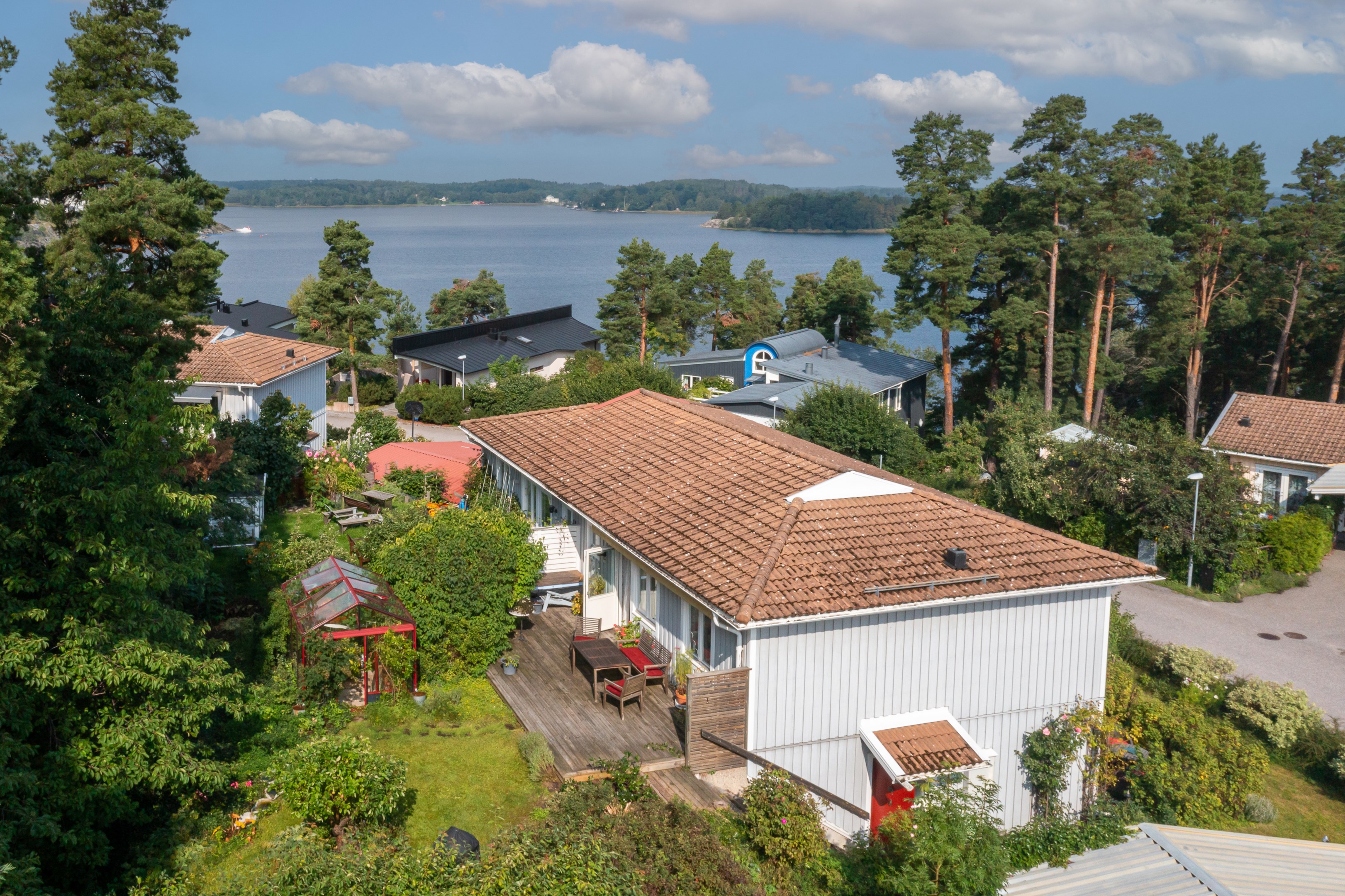 Parhus med sjönära läge 