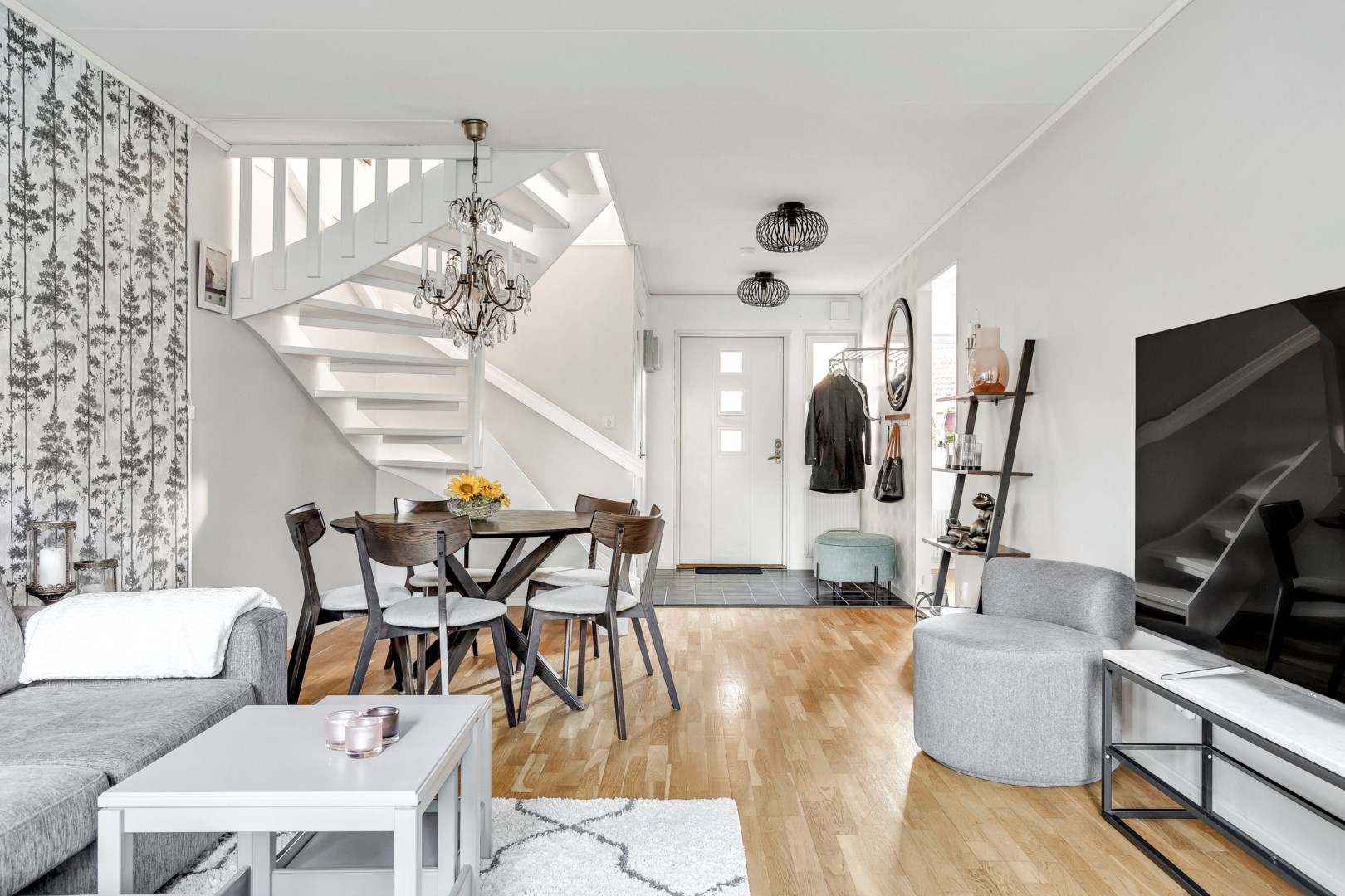 Bostadsbild från Månskensvägen 65, Såld i Storvreta, Uppsala