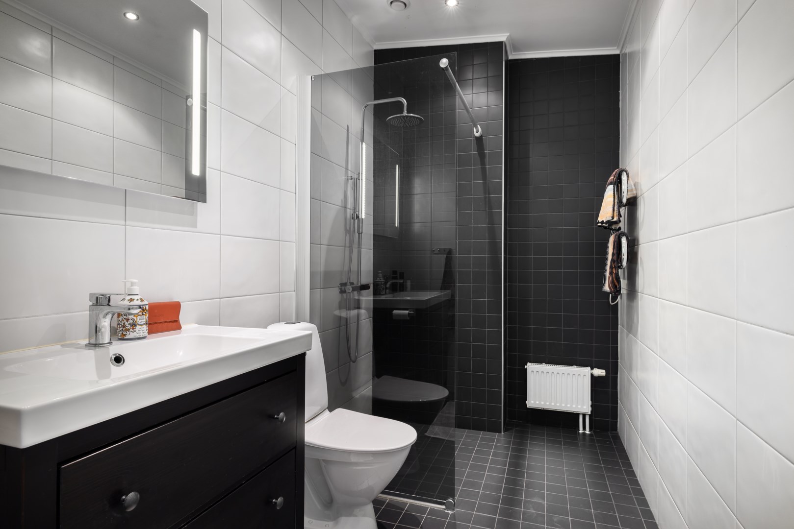 Bostadsbild från Barnhemsvägen 17, Såld i Skuru, Nacka