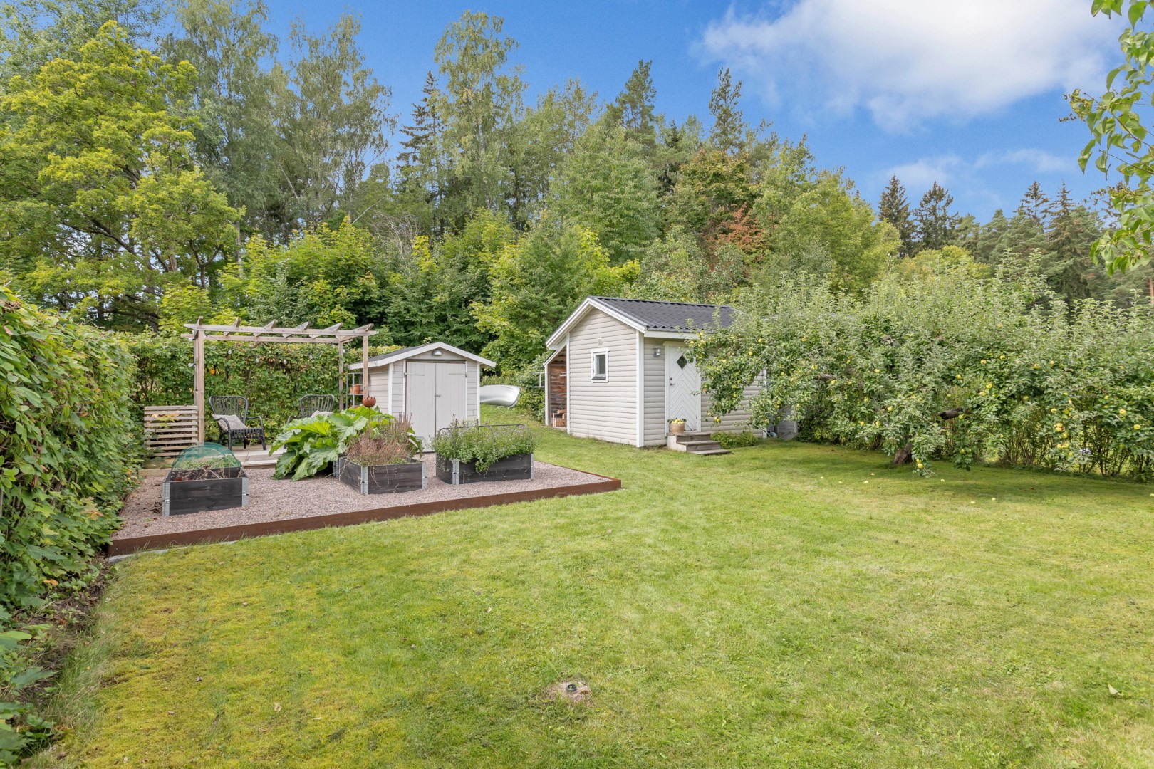 Bostadsbild från Sjungarbacksvägen 5, Såld i Bälinge, Uppsala