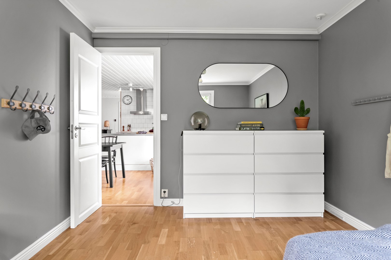 Bostadsbild från Sjungarbacksvägen 5, Såld i Bälinge, Uppsala