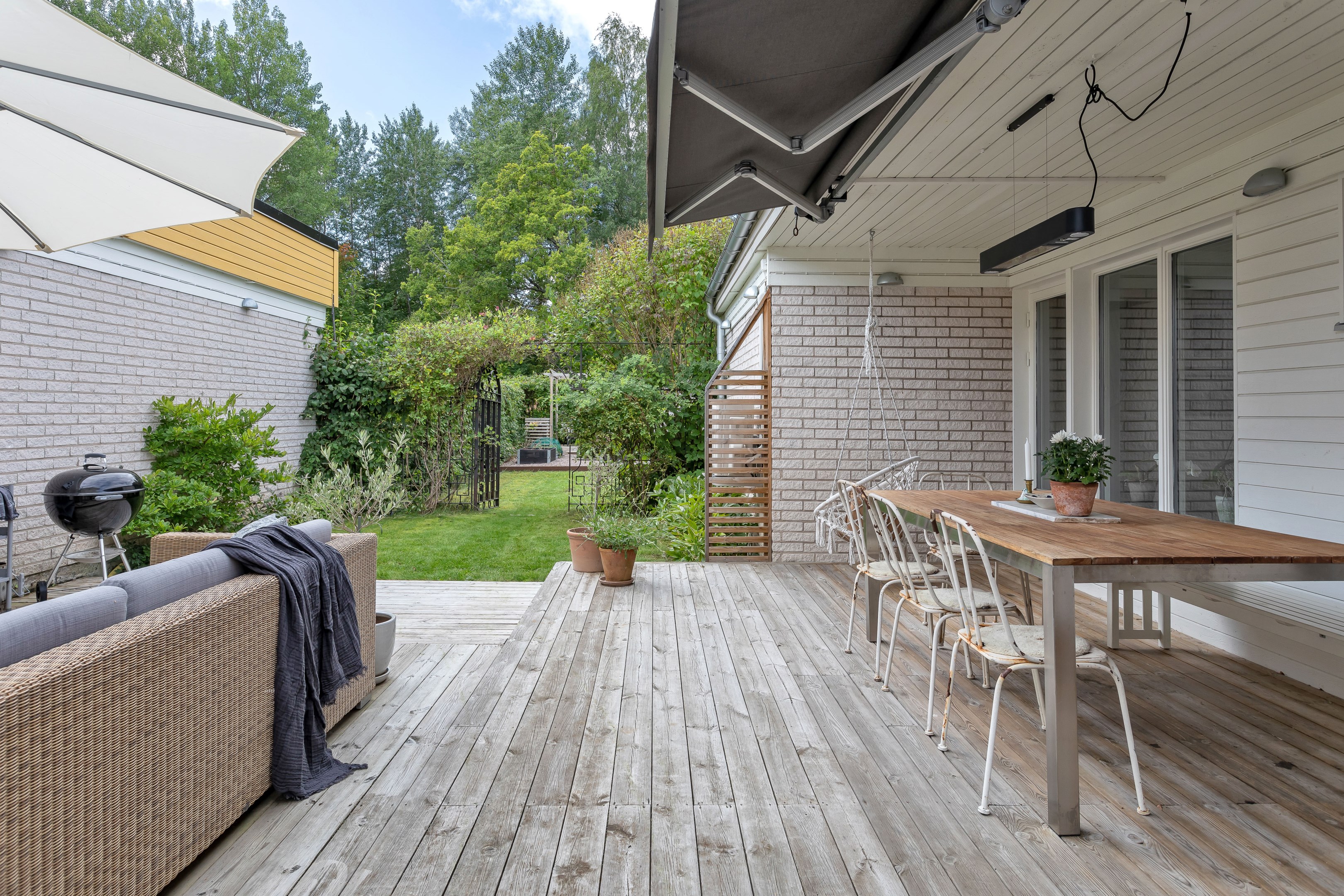 Bostadsbild från Sjungarbacksvägen 5, Såld i Bälinge, Uppsala