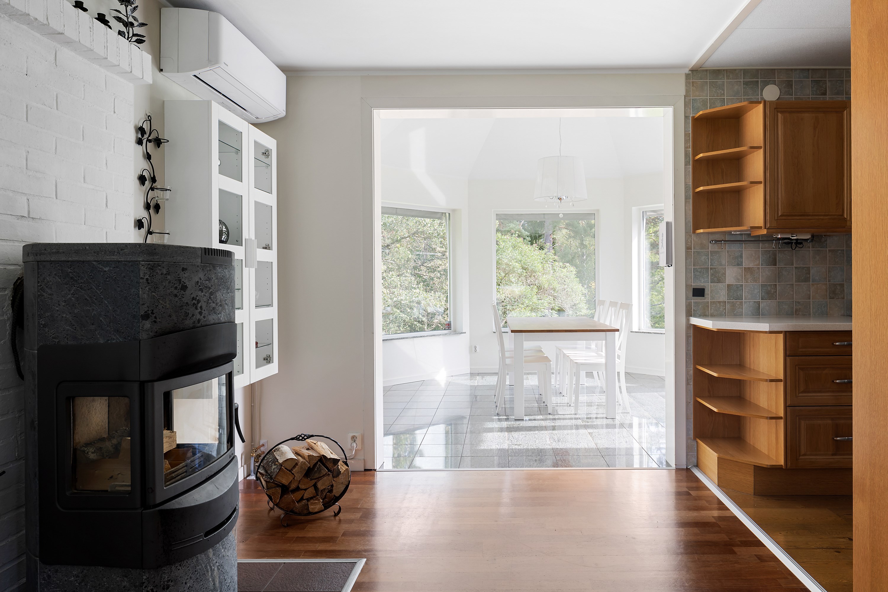 Bostadsbild från Kättingvägen 38, Såld i Södra kopparmora, Värmdö