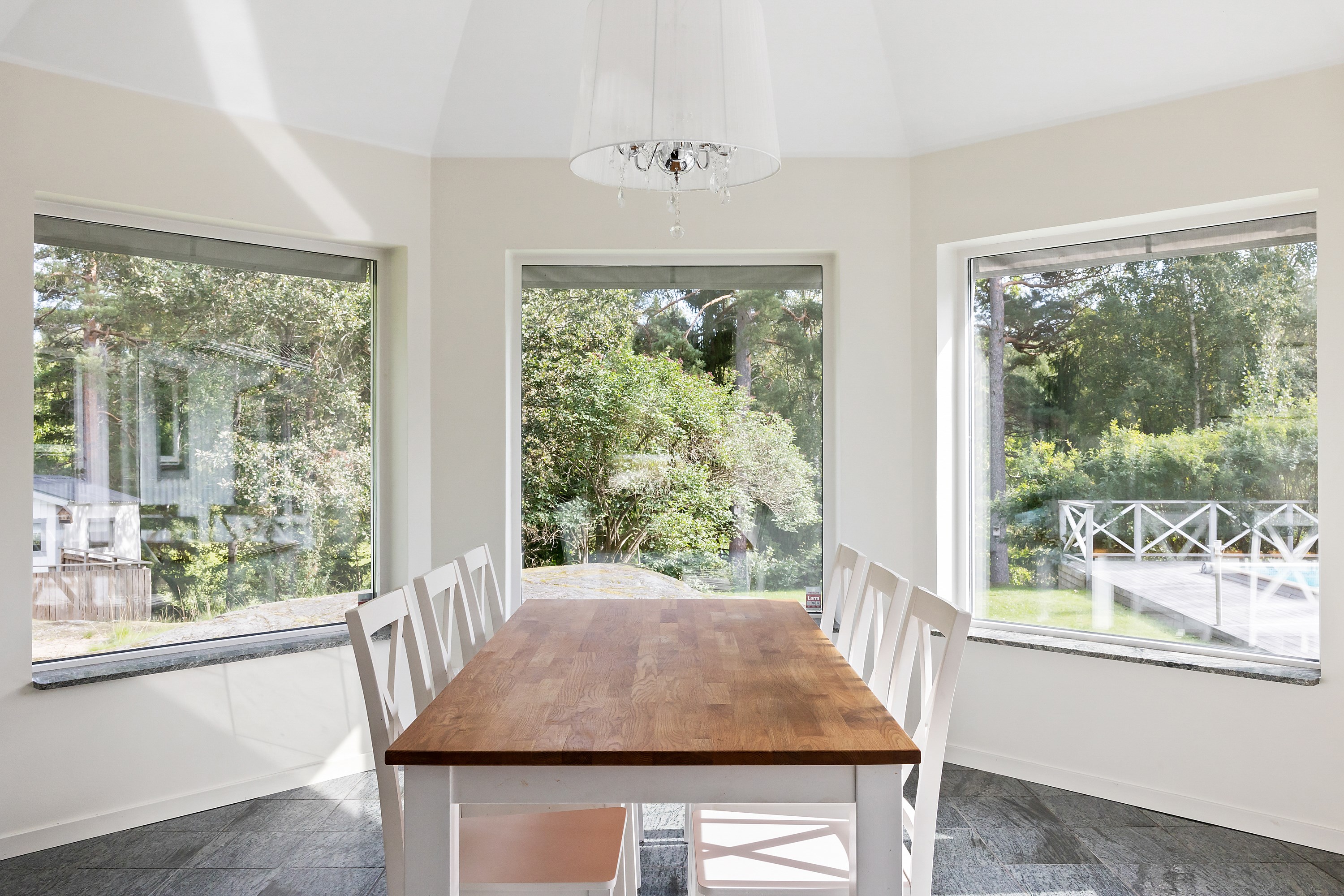 Bostadsbild från Kättingvägen 38, Såld i Södra kopparmora, Värmdö