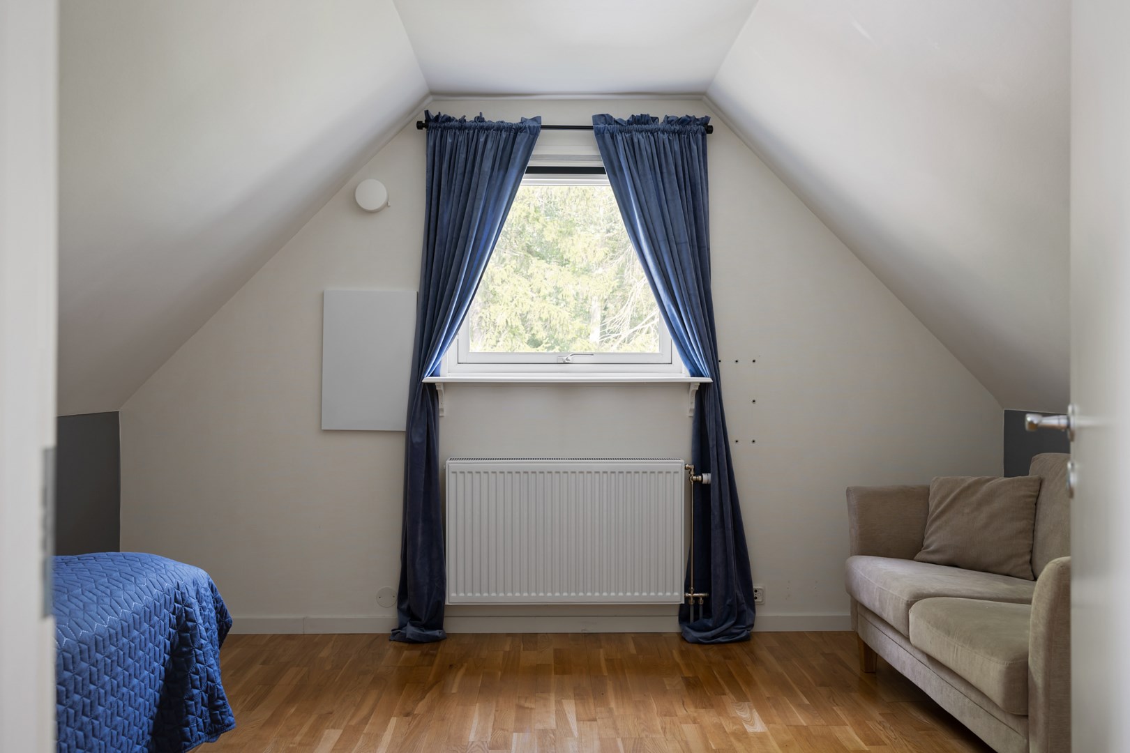 Bostadsbild från Kättingvägen 38, Såld i Södra kopparmora, Värmdö