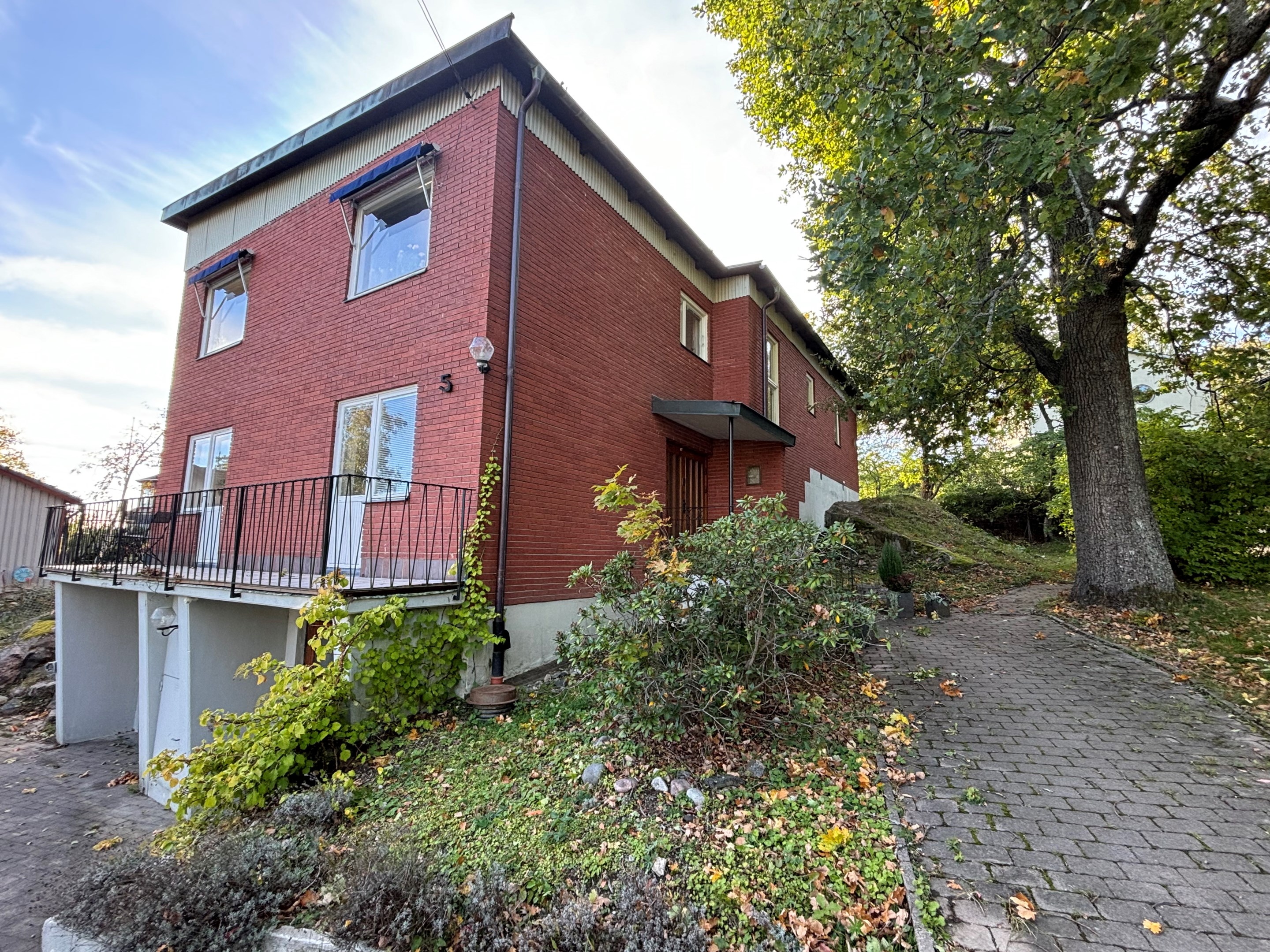 Bostadsbild från Solstigen 5, Såld i Skuru, Nacka