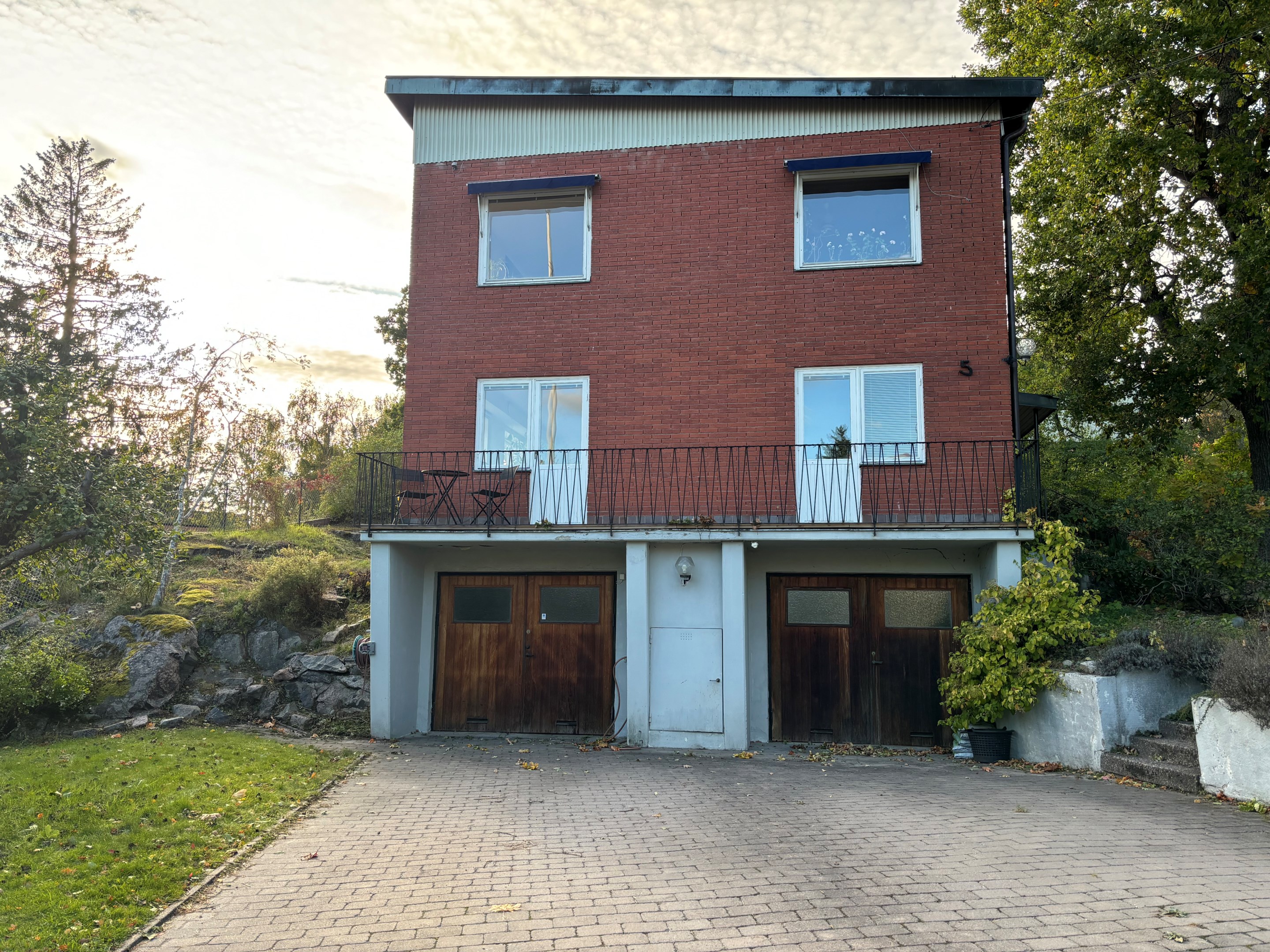 Bostadsbild från Solstigen 5, Såld i Skuru, Nacka