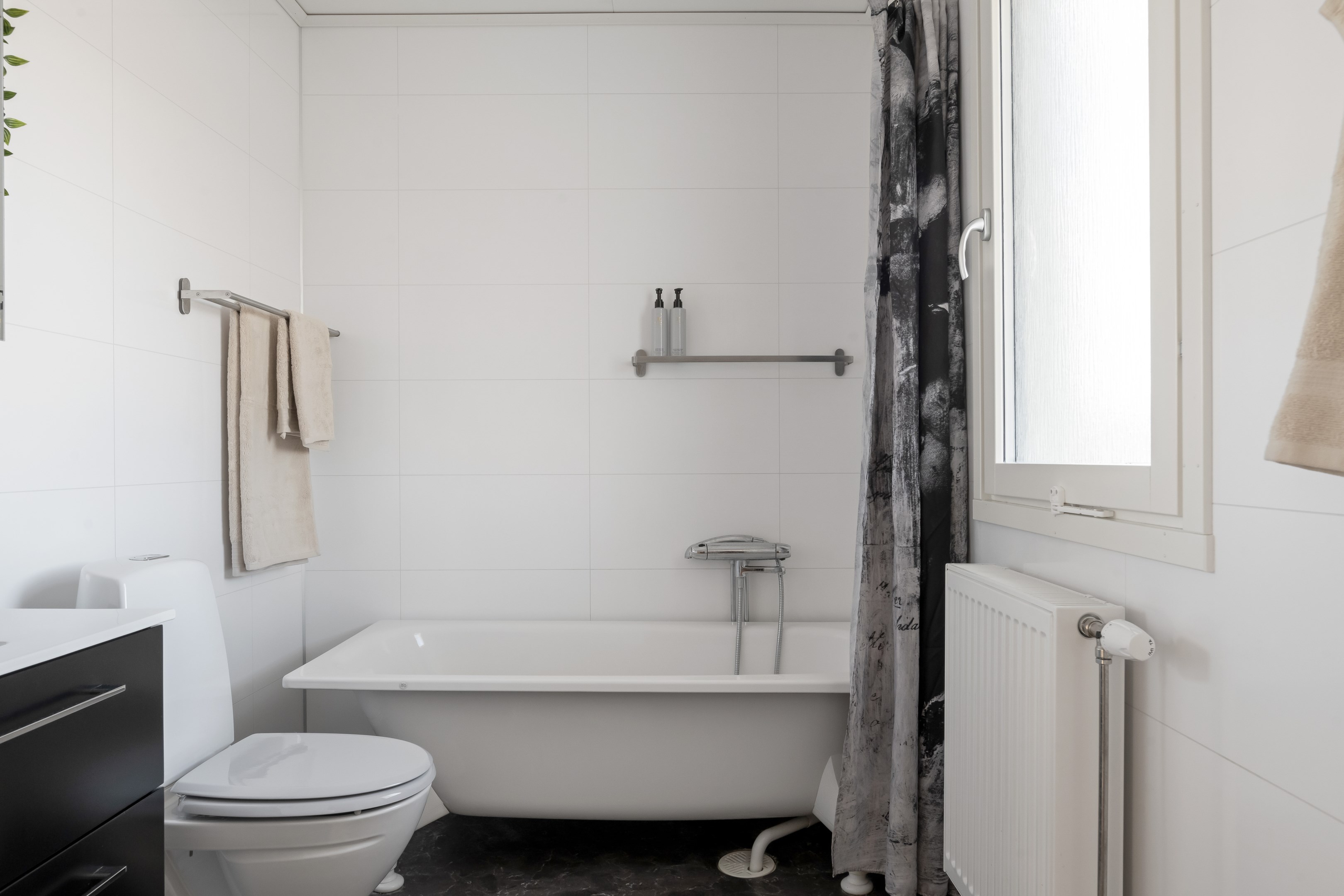 Bostadsbild från Visteby 83, Såld i Rasbo, Uppsala