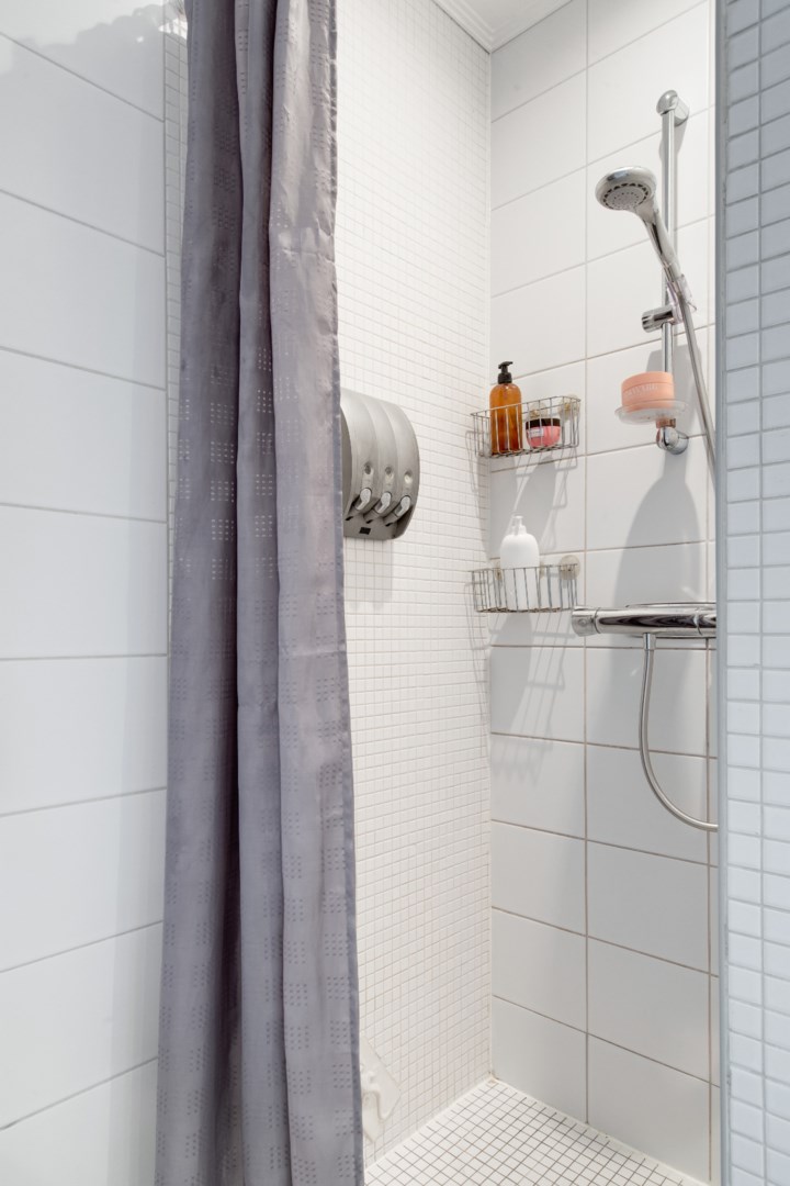 Bostadsbild från Bruksvägen 26, Såld i Eriksberg, Uppsala