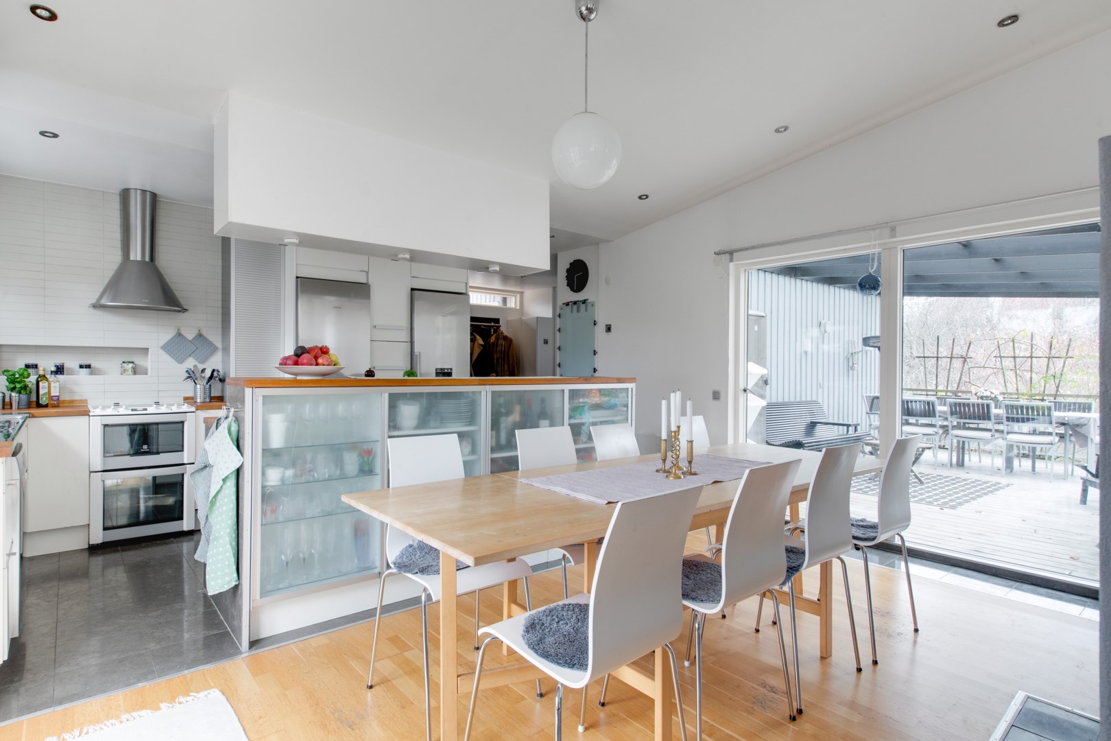 Bostadsbild från Bruksvägen 26, Såld i Eriksberg, Uppsala