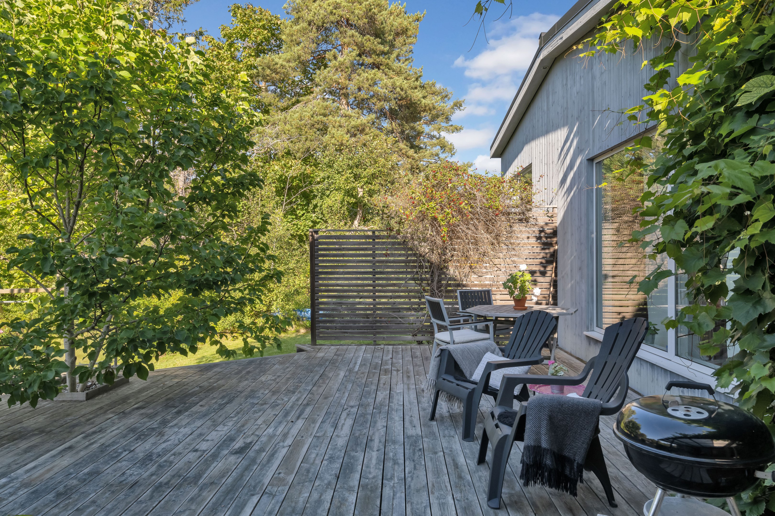 Bostadsbild från Bruksvägen 26, Såld i Eriksberg, Uppsala