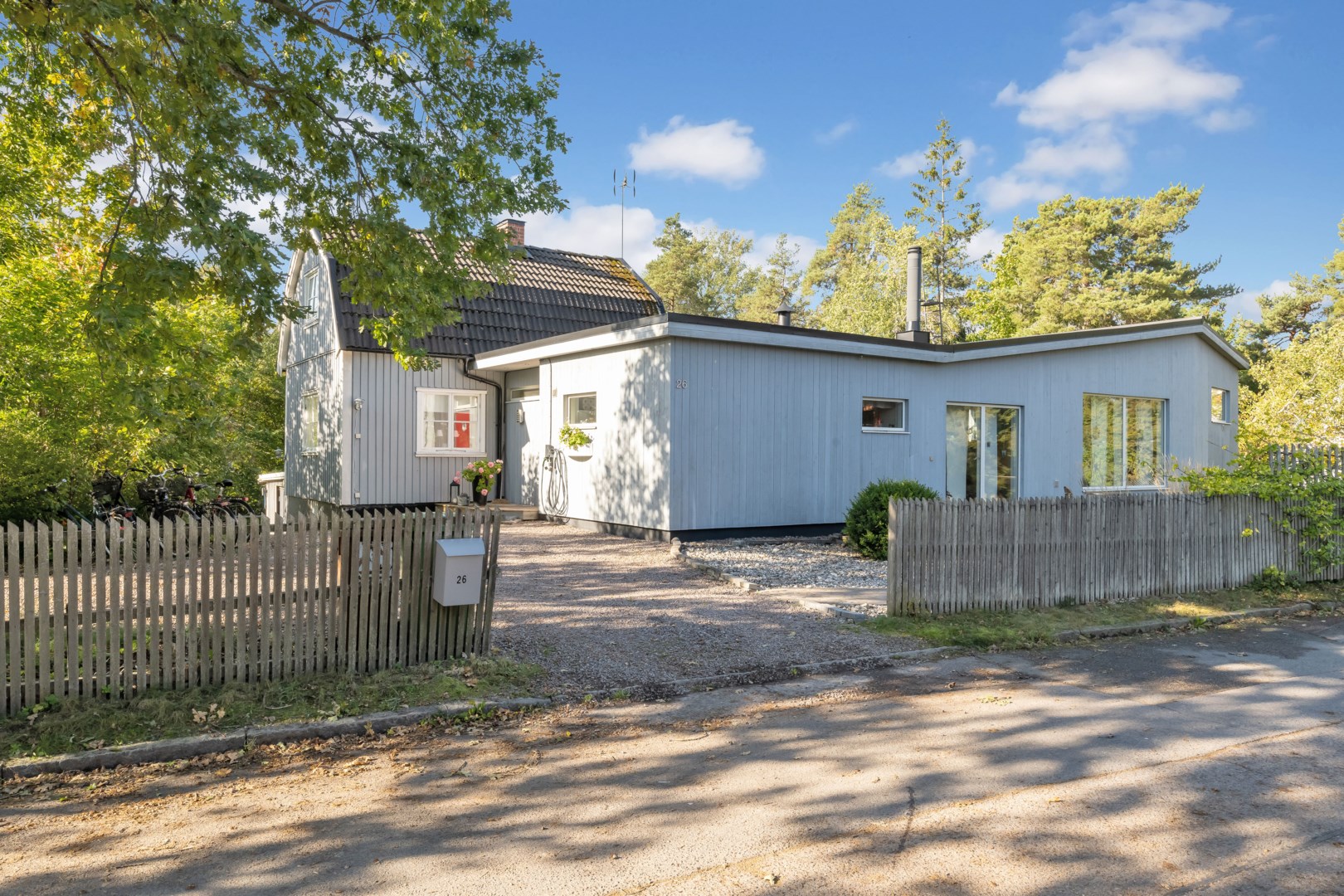 Bostadsbild från Bruksvägen 26, Såld i Eriksberg, Uppsala