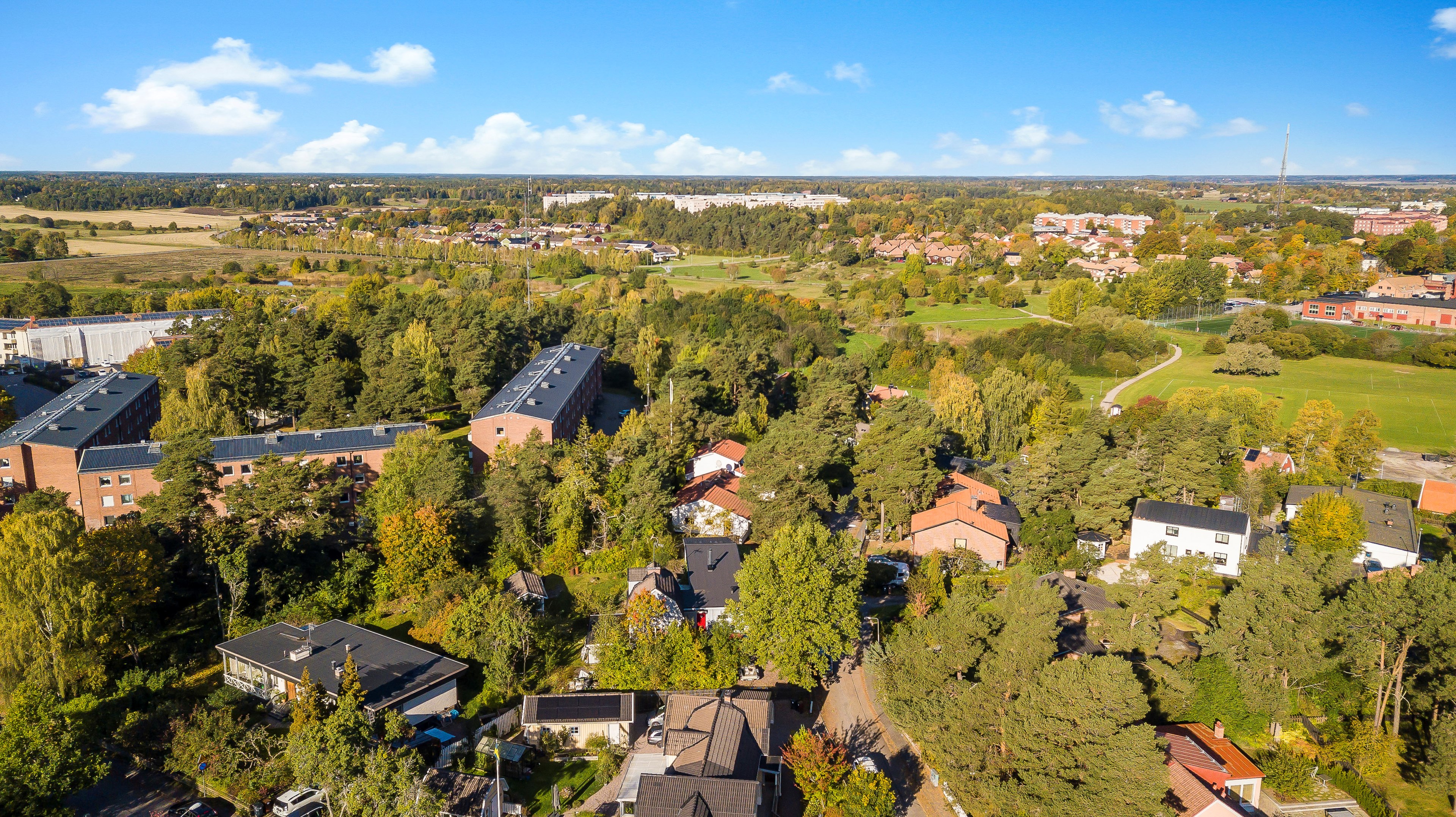 Bostadsbild från Bruksvägen 26, Såld i Eriksberg, Uppsala