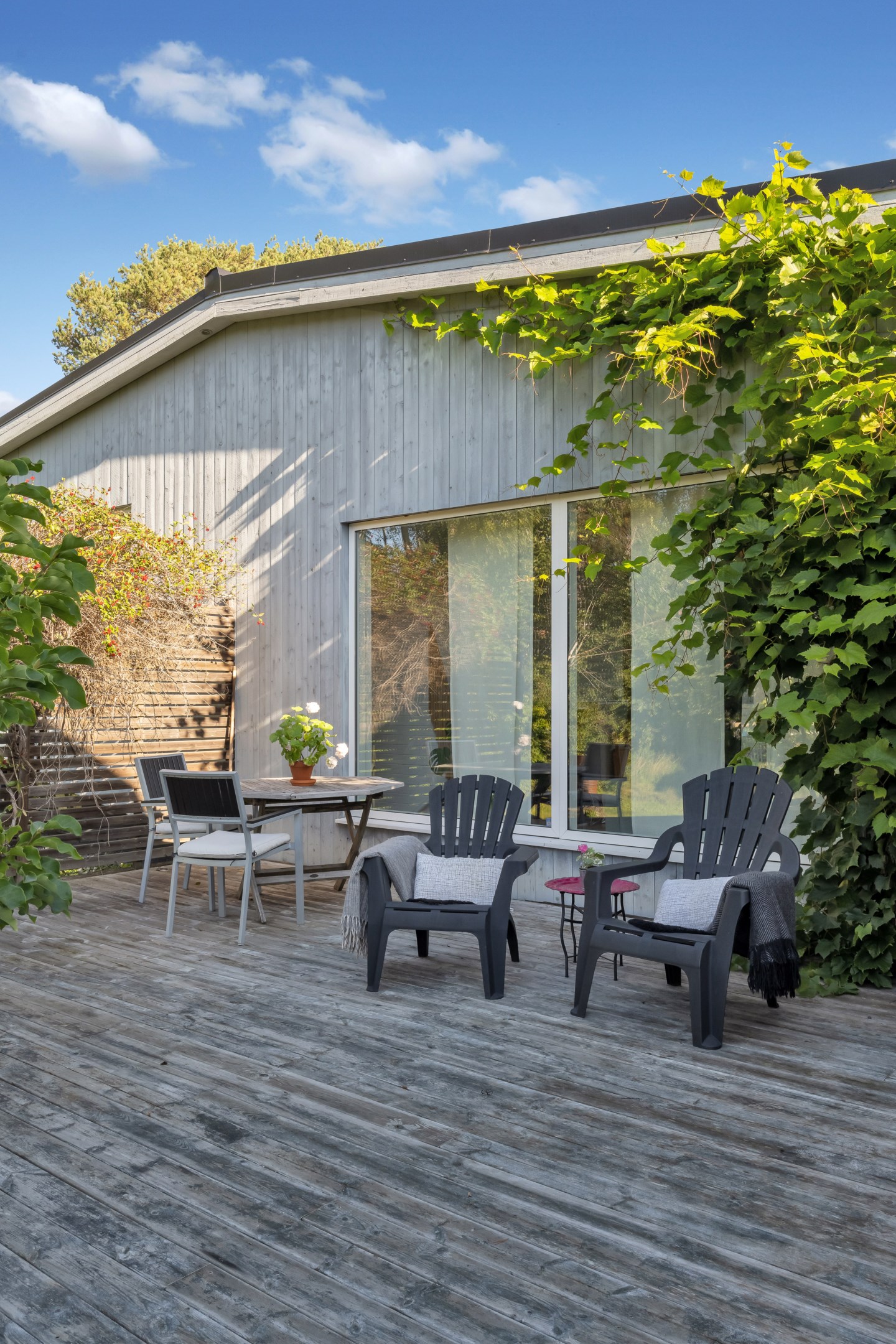 Bostadsbild från Bruksvägen 26, Såld i Eriksberg, Uppsala