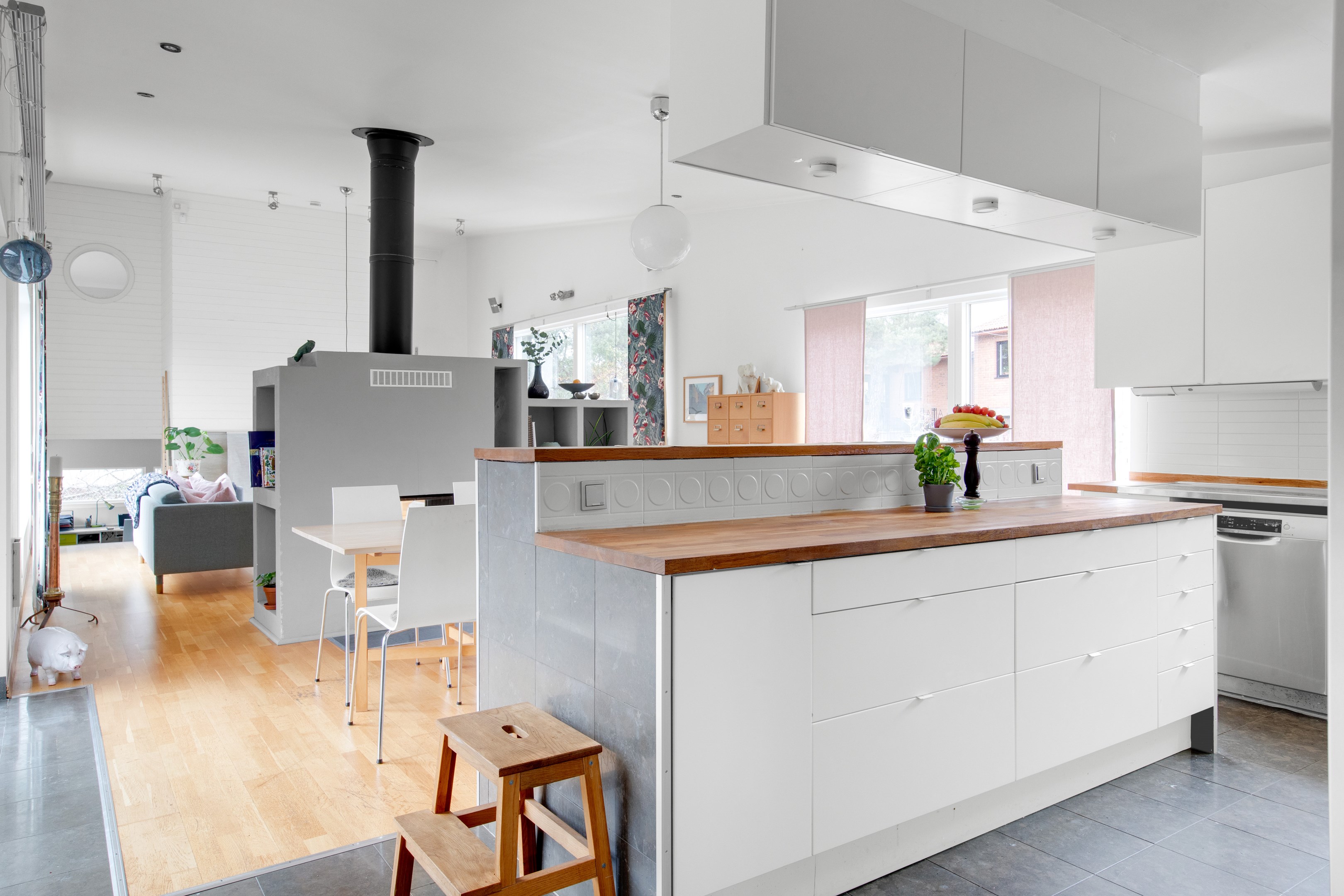 Bostadsbild från Bruksvägen 26, Såld i Eriksberg, Uppsala