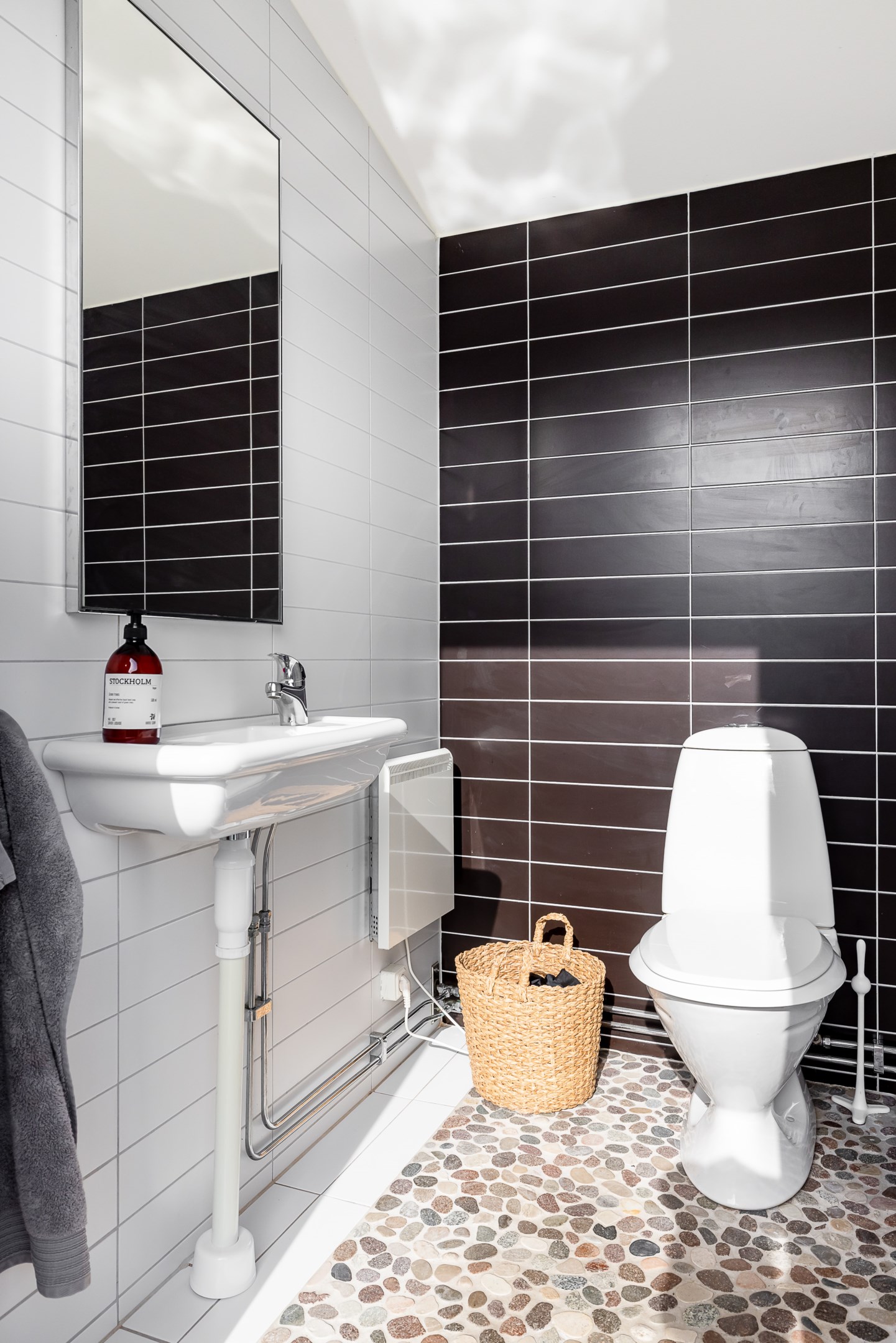 Bostadsbild från Solrosgatan 11, Såld i Fålhagen, Uppsala