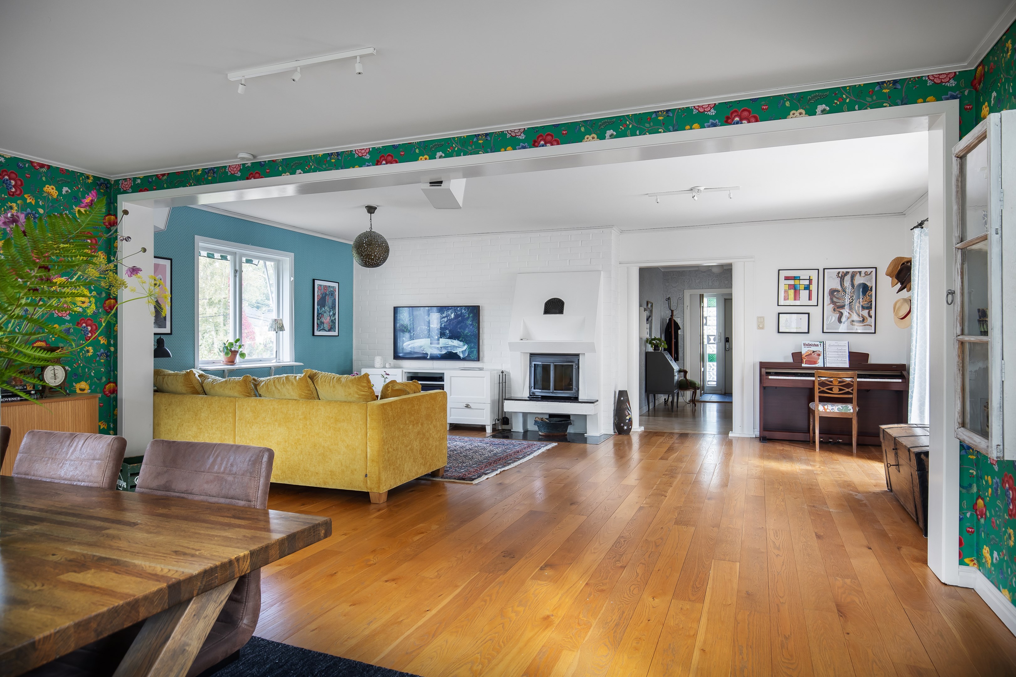 Bostadsbild från Lövdalsvägen 28, Såld i Björknäs, Nacka