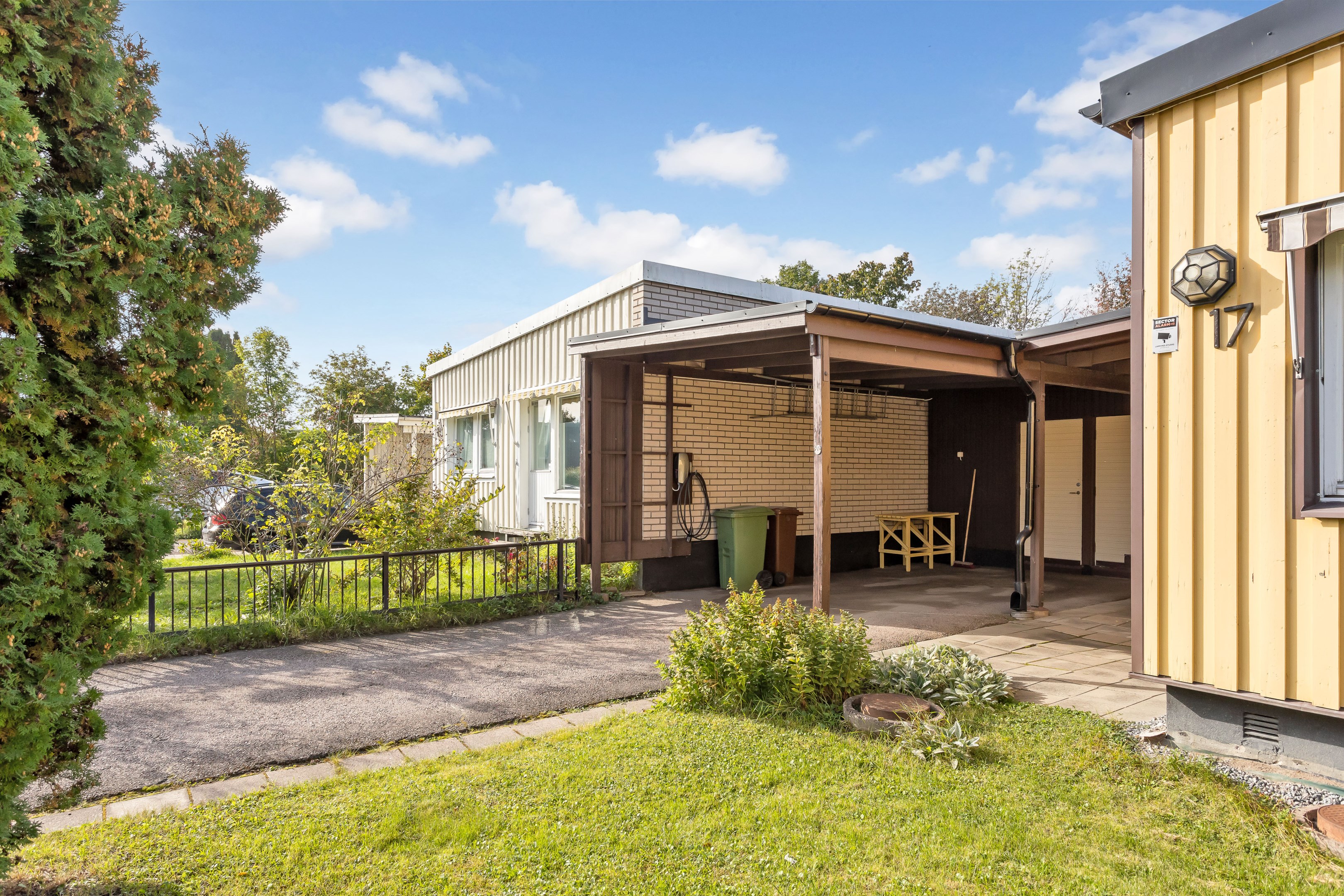 Bostadsbild från Stackmästarvägen 17, Såld i Valsätra, Uppsala