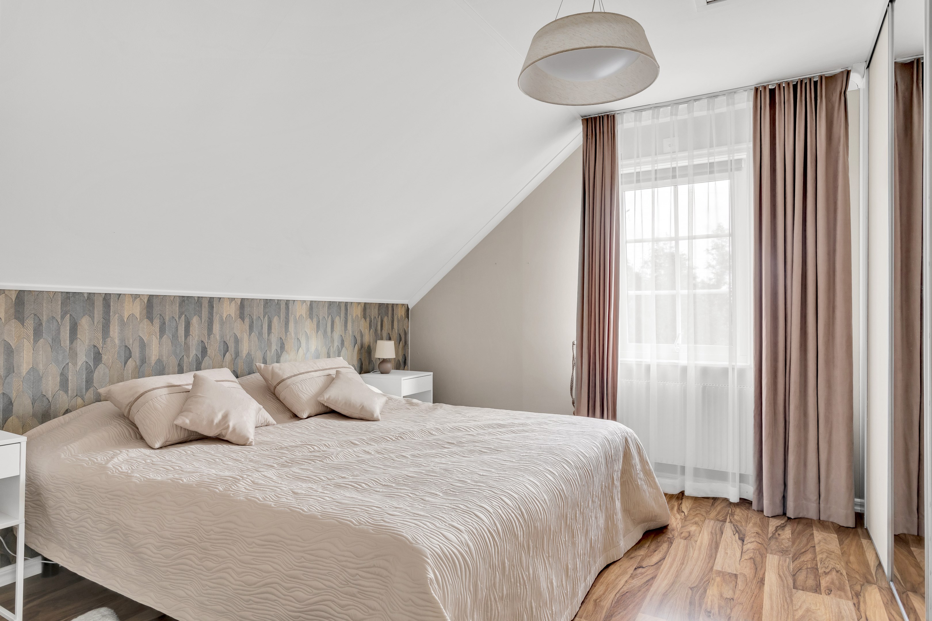 Bostadsbild från Ramsta-Lund 77, Såld i Ramstalund, Uppsala