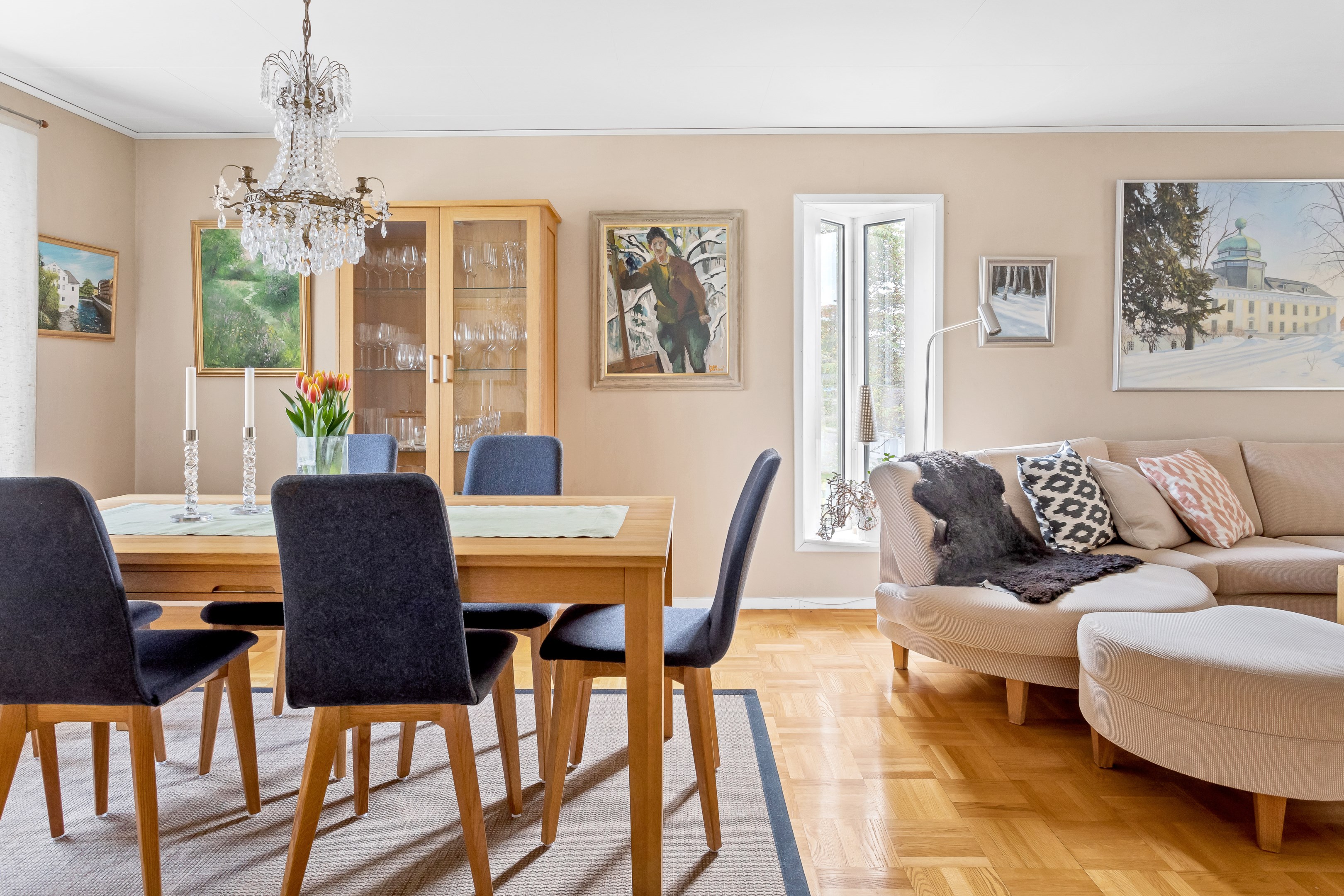 Bostadsbild från Talgoxvägen 17, Såld i Sunnersta, Uppsala