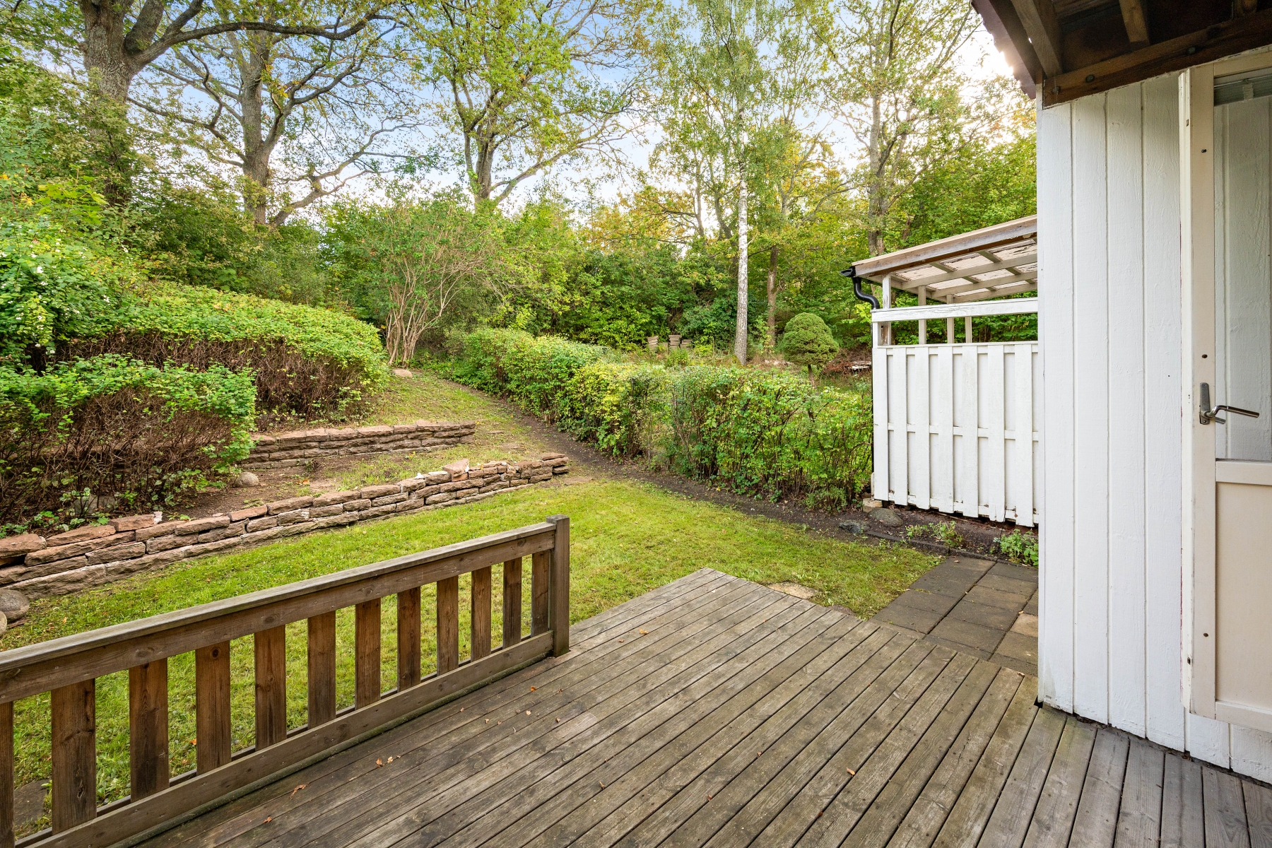 Del av tomten baksidan