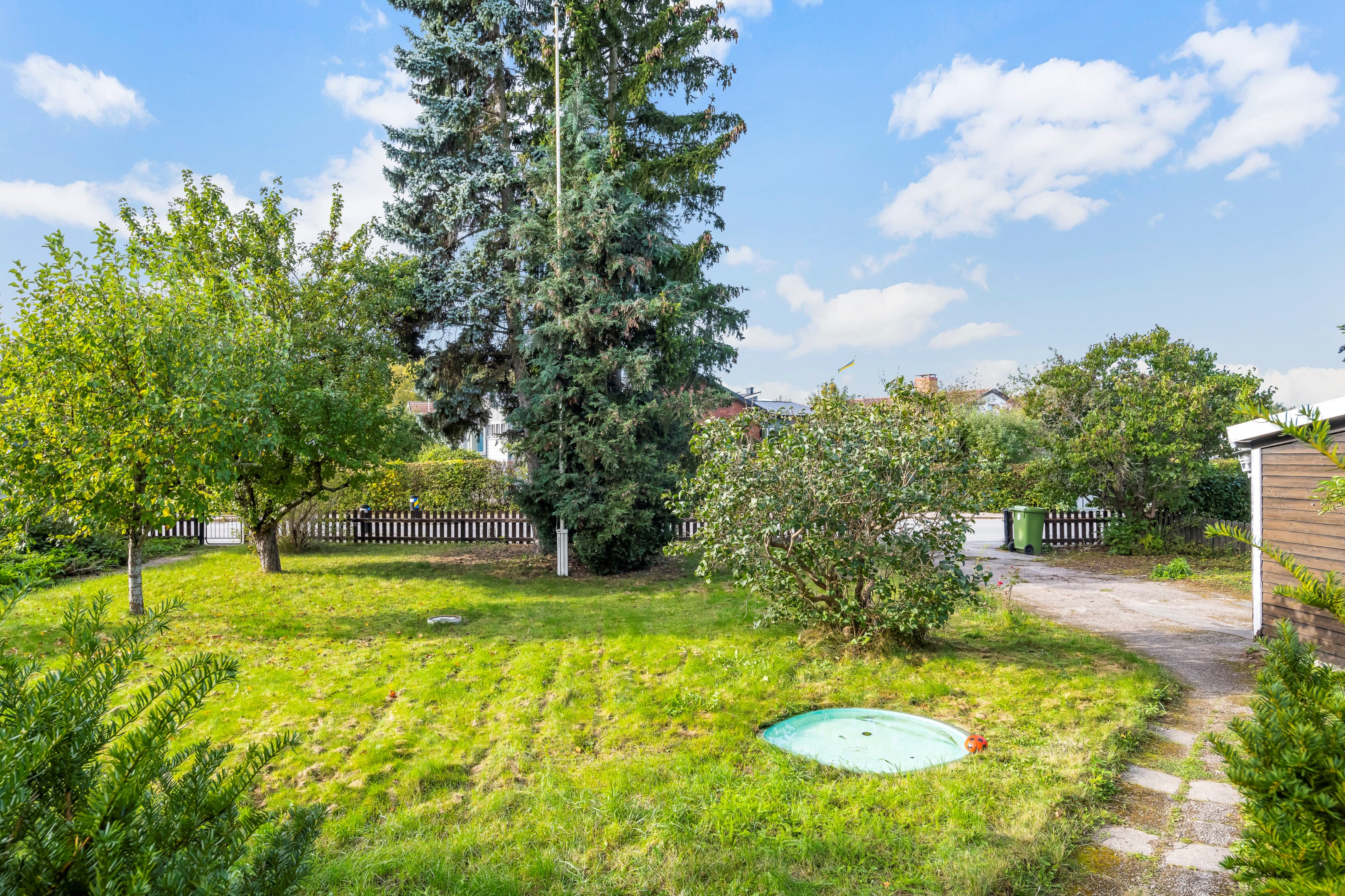 Bostadsbild från Flygargatan 13, Såld i Bärby Hage, Uppsala