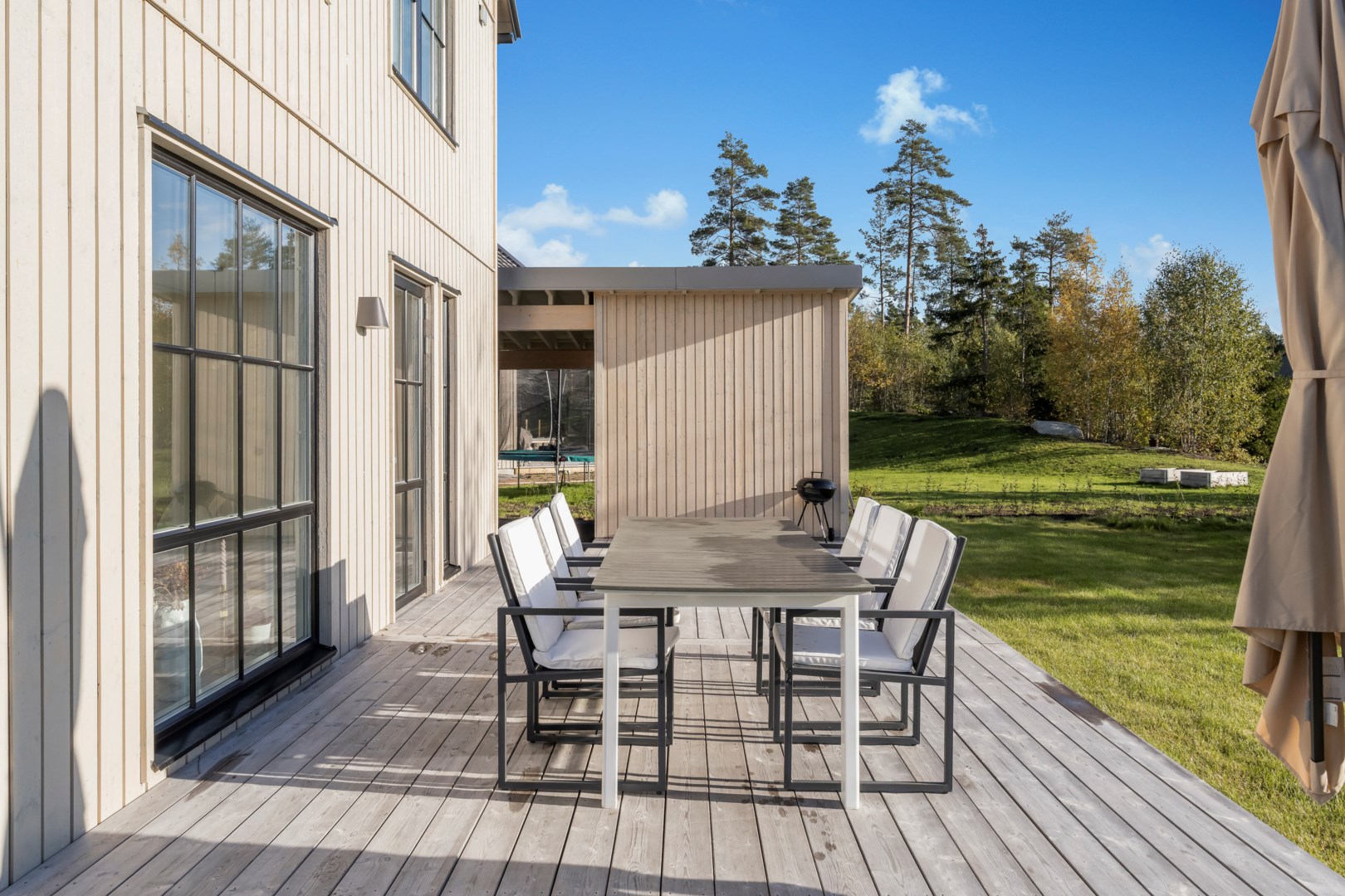 Bostadsbild från Kvistvägen 8, Såld i Skölsta, Uppsala