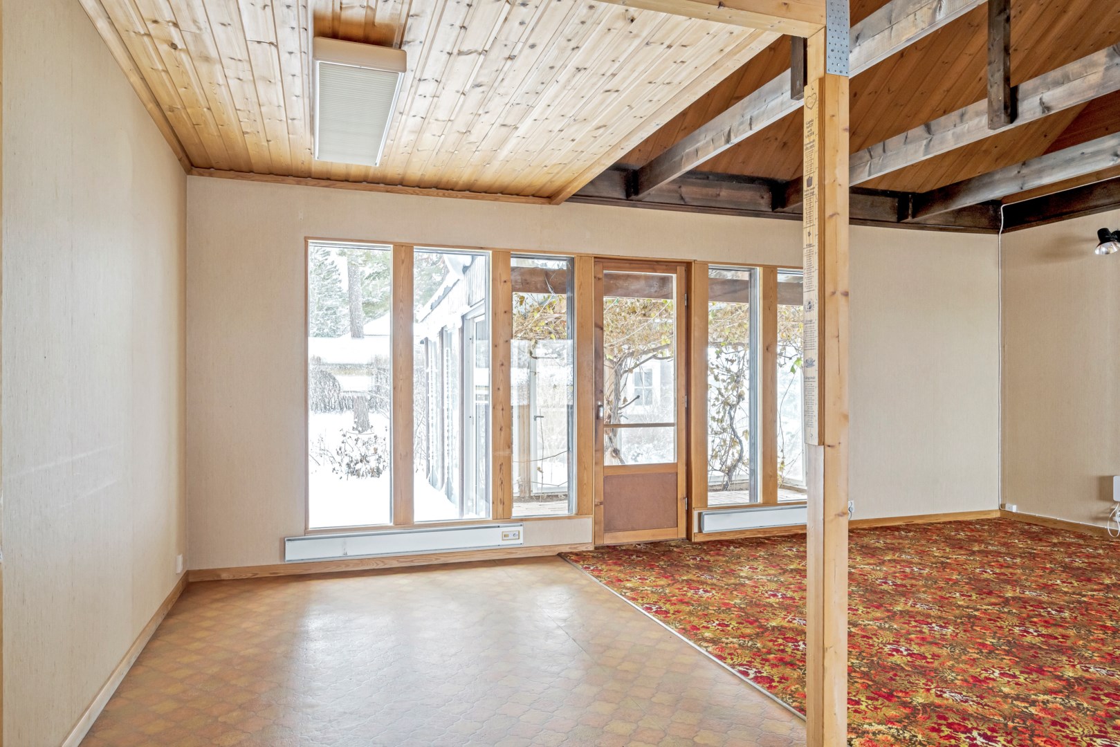 Bostadsbild från Skogsvägen 45, Såld i Bergsbrunna, Uppsala