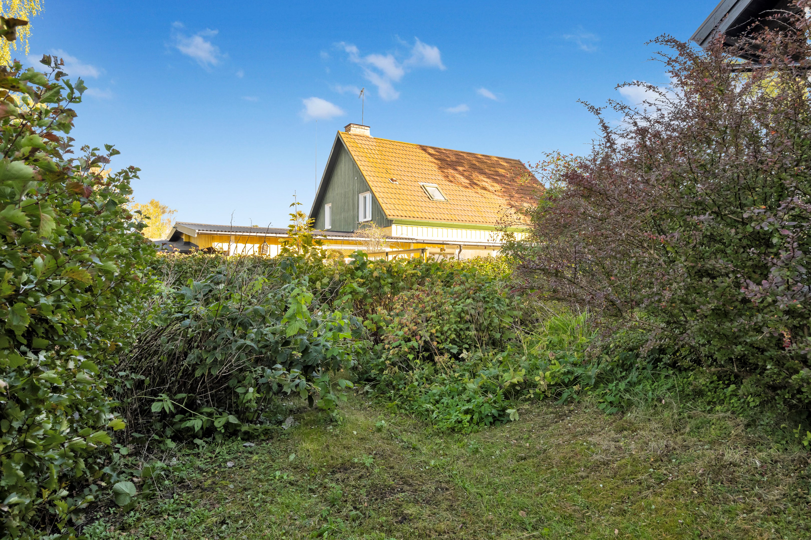 Bostadsbild från Skogsvägen 45, Såld i Bergsbrunna, Uppsala
