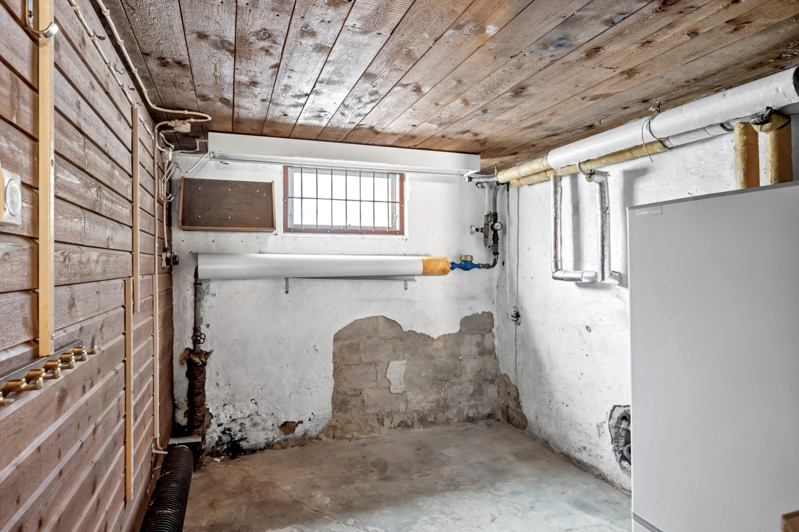 Bostadsbild från Skogsvägen 45, Såld i Bergsbrunna, Uppsala