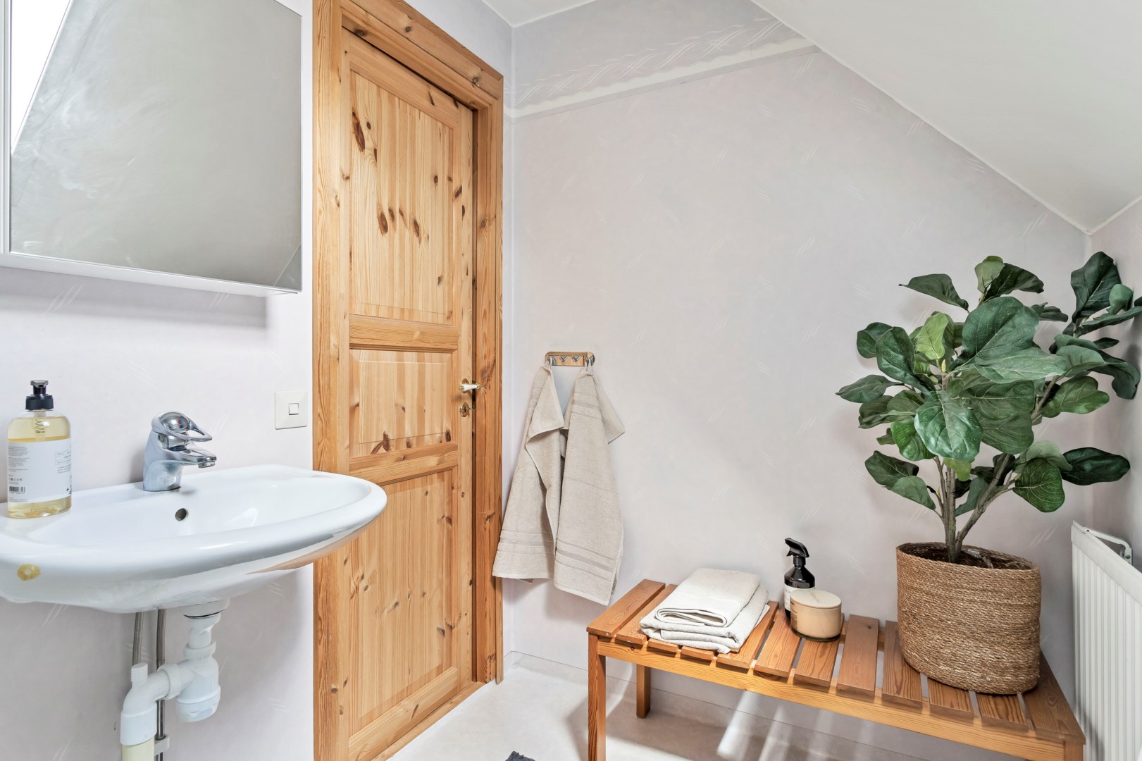 Bostadsbild från Skördevägen 3, Såld i Storvreta, Uppsala