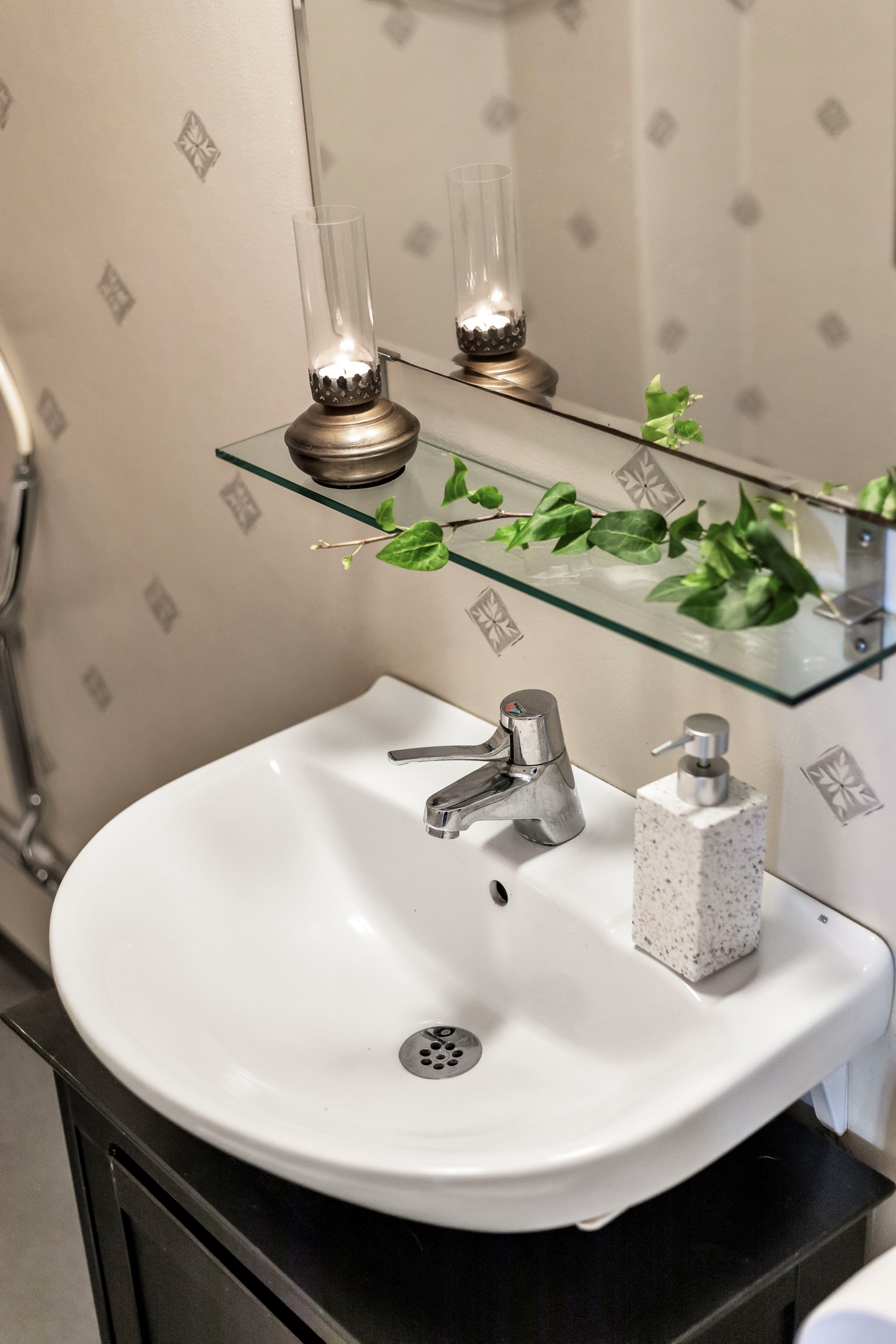 Bostadsbild från Bruksgårdarna 8, Såld i Vattholma, Uppsala