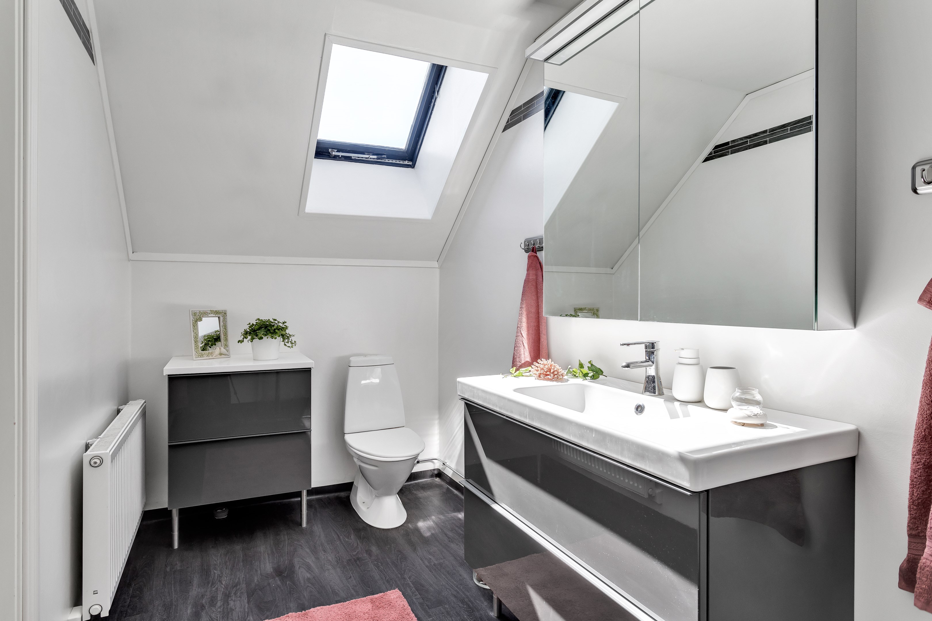 Bostadsbild från Bruksgårdarna 8, Såld i Vattholma, Uppsala